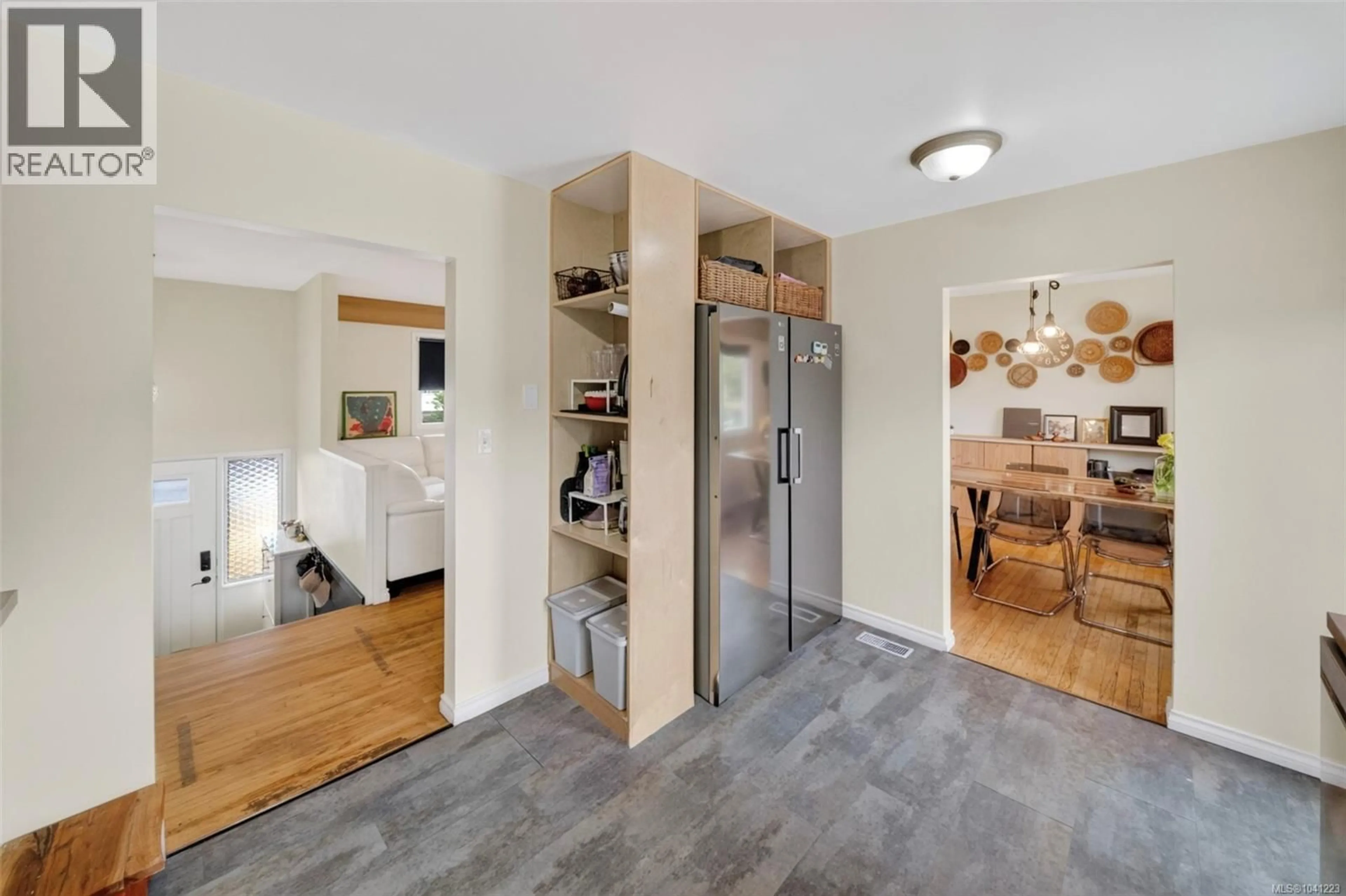Open concept kitchen, unknown for 3023 FREETHY PLACE, Colwood British Columbia V9B2H3