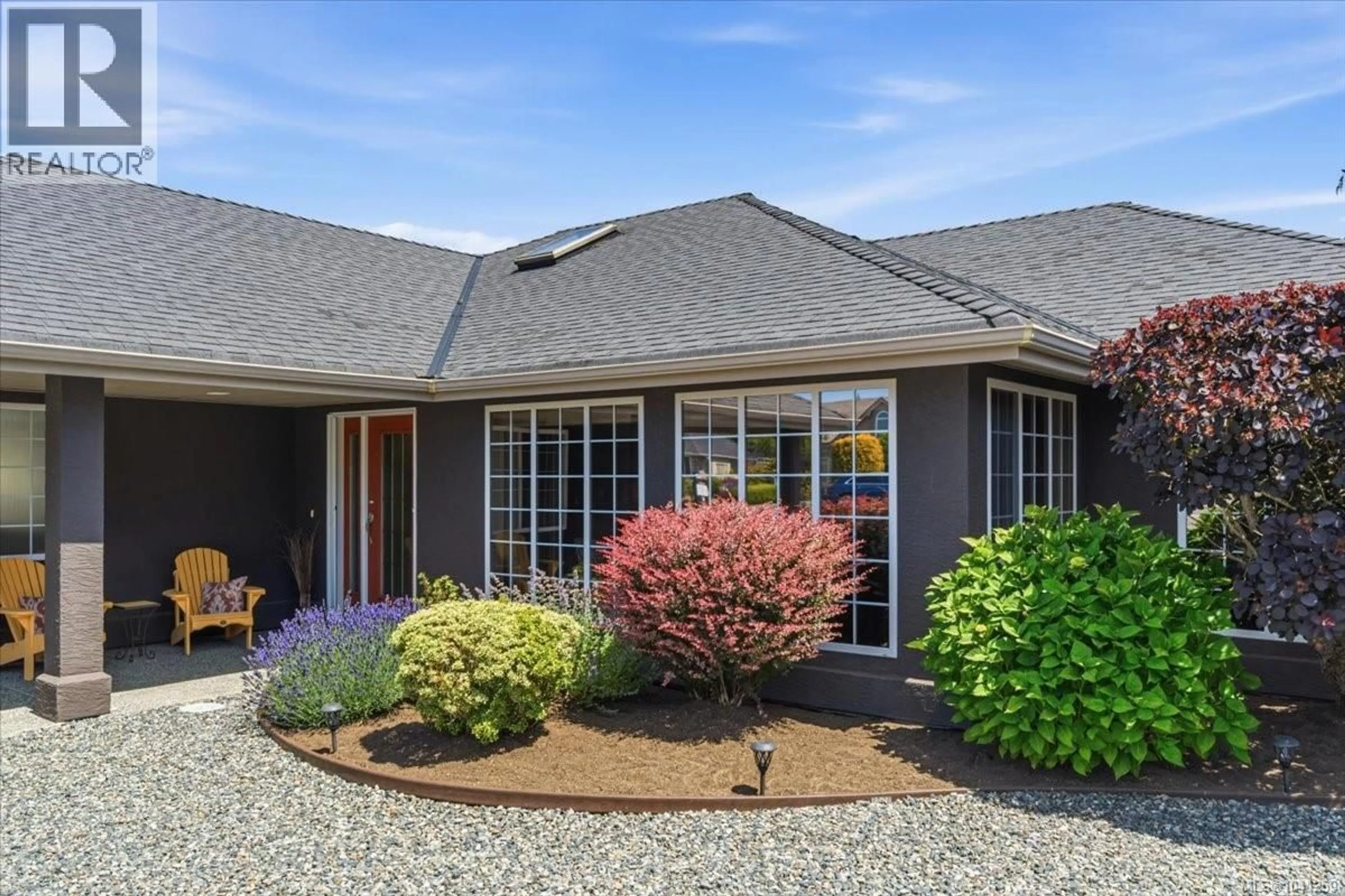 Home with vinyl exterior material, street for 769 ANSON PLACE, Qualicum Beach British Columbia V9K2J4