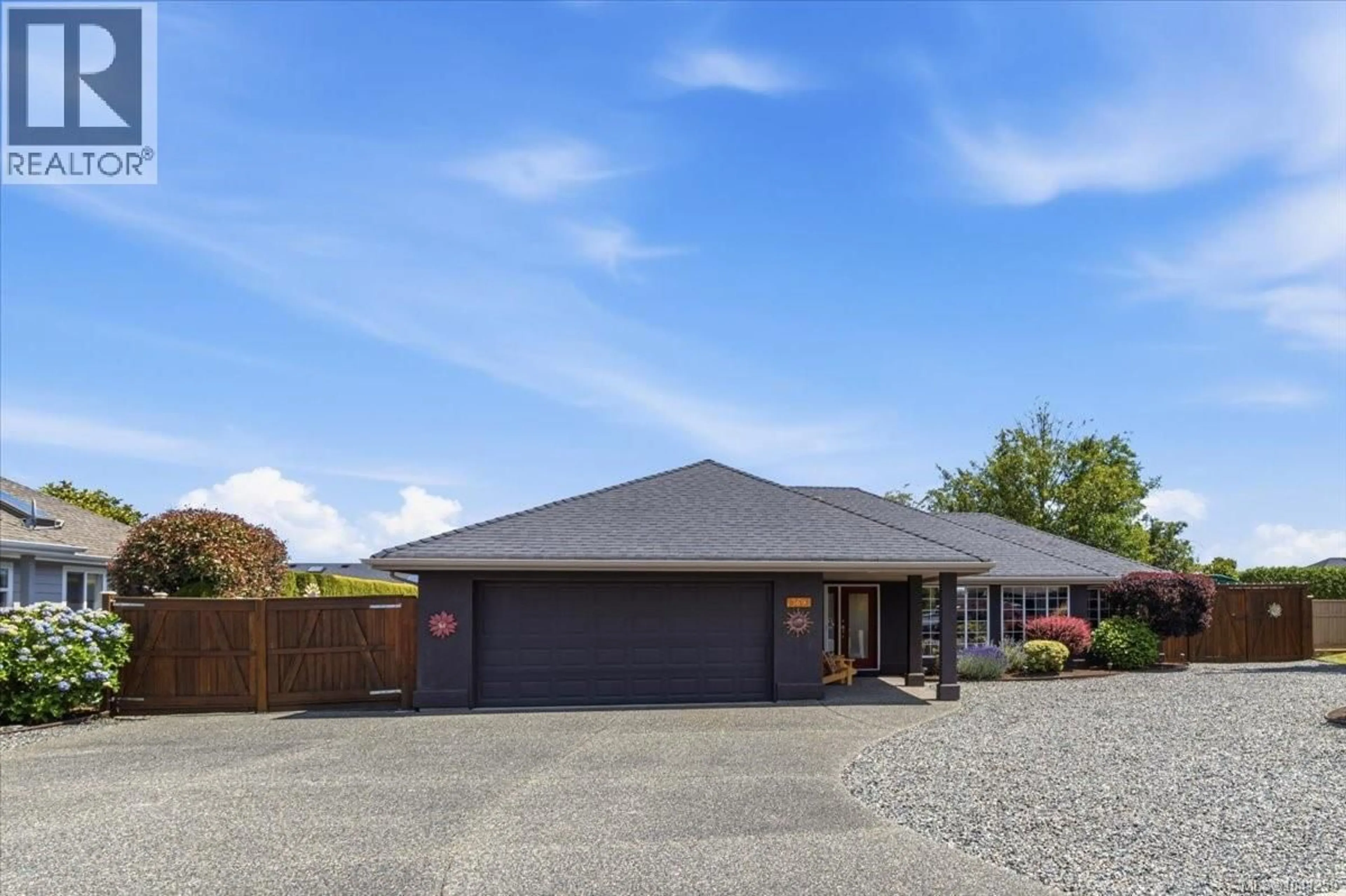 A pic from outside/outdoor area/front of a property/back of a property/a pic from drone, street for 769 ANSON PLACE, Qualicum Beach British Columbia V9K2J4