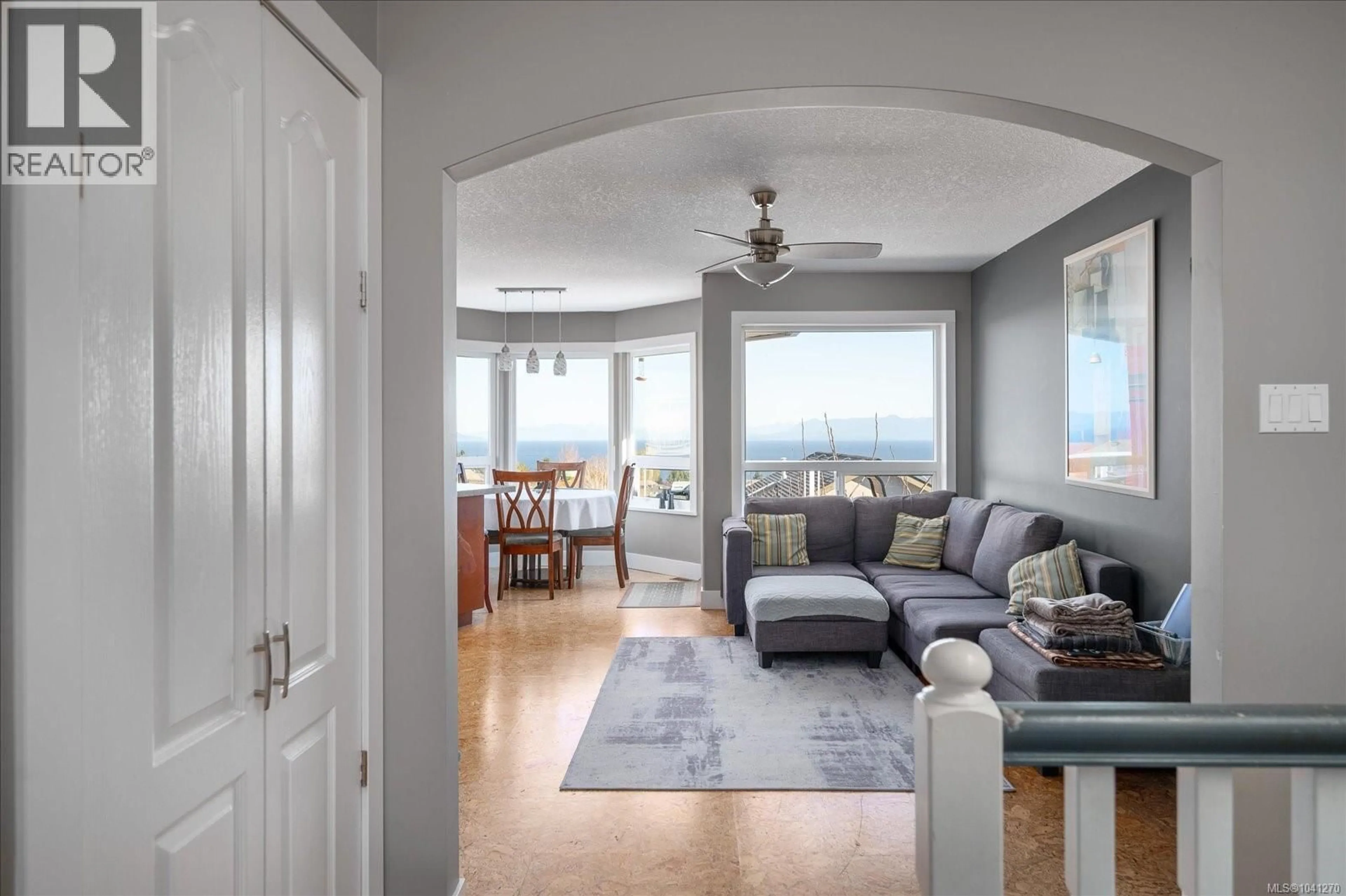 Living room with furniture, unknown for 6160 DOVER ROAD, Nanaimo British Columbia V9V1C7