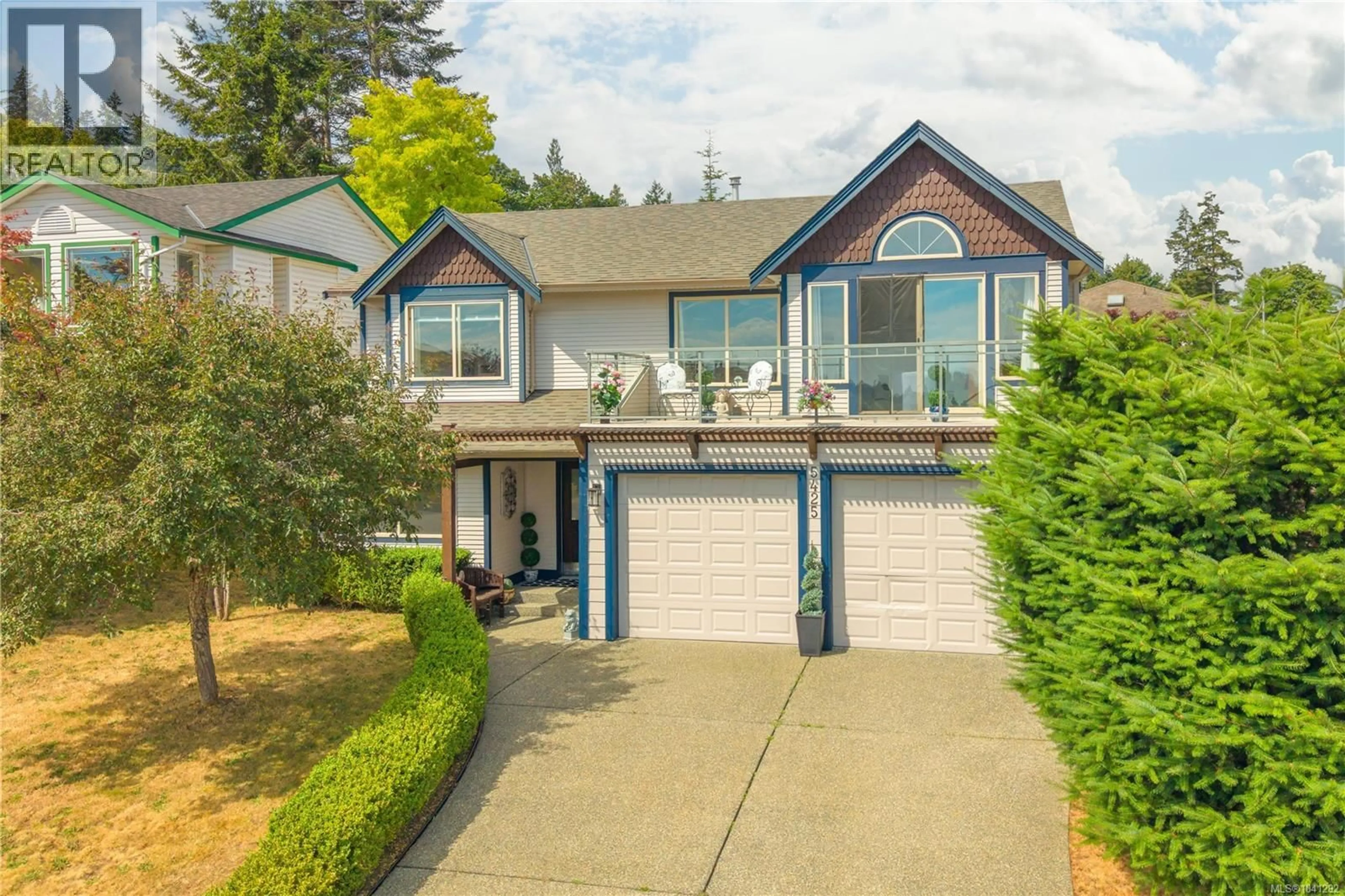 Home with vinyl exterior material, water/lake/river/ocean view for 5425 LESLIE CRESCENT, Nanaimo British Columbia V9T1T1