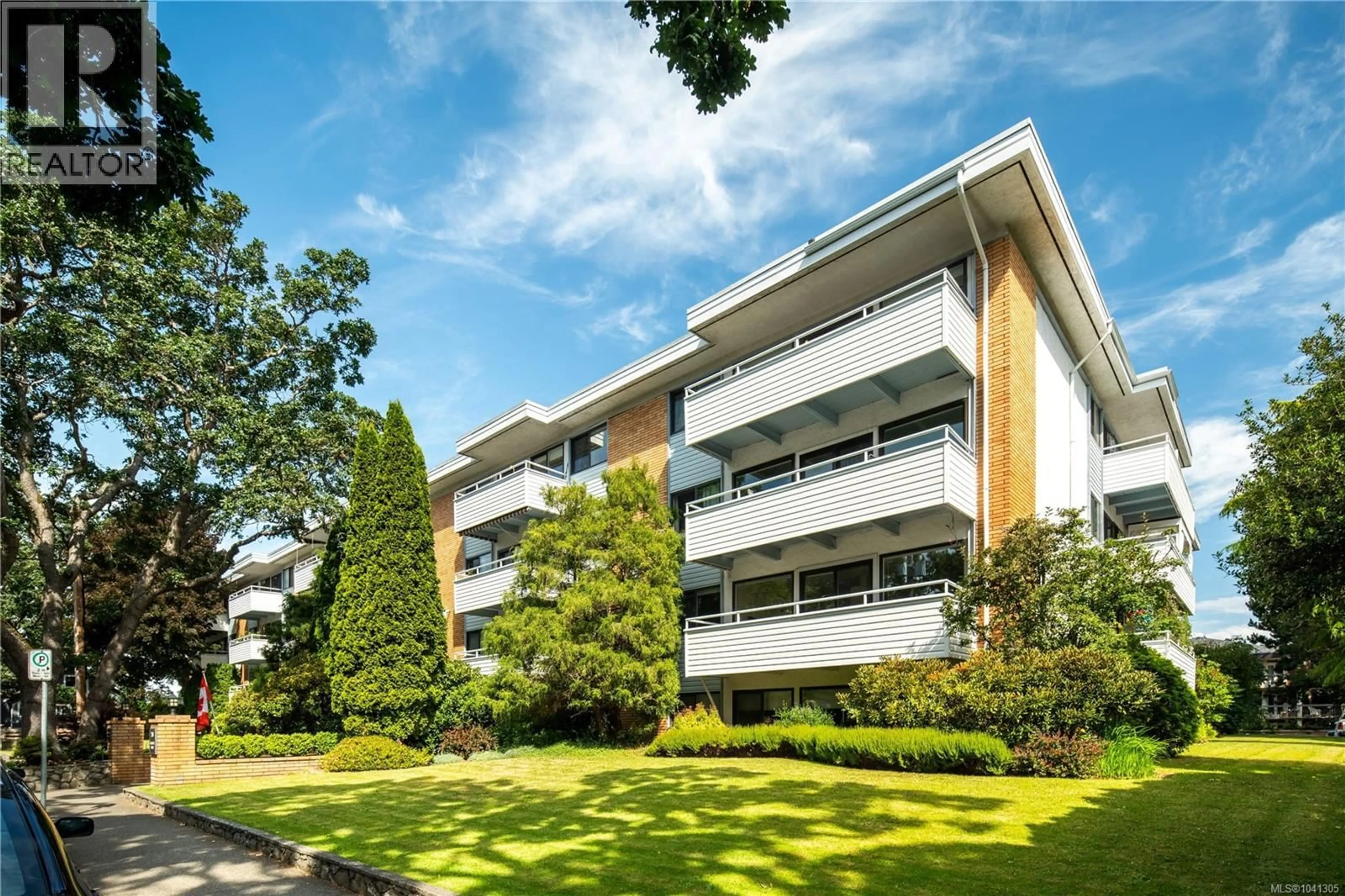 Unknown for 409 - 2100 GRANITE STREET, Oak Bay British Columbia V8S3G7