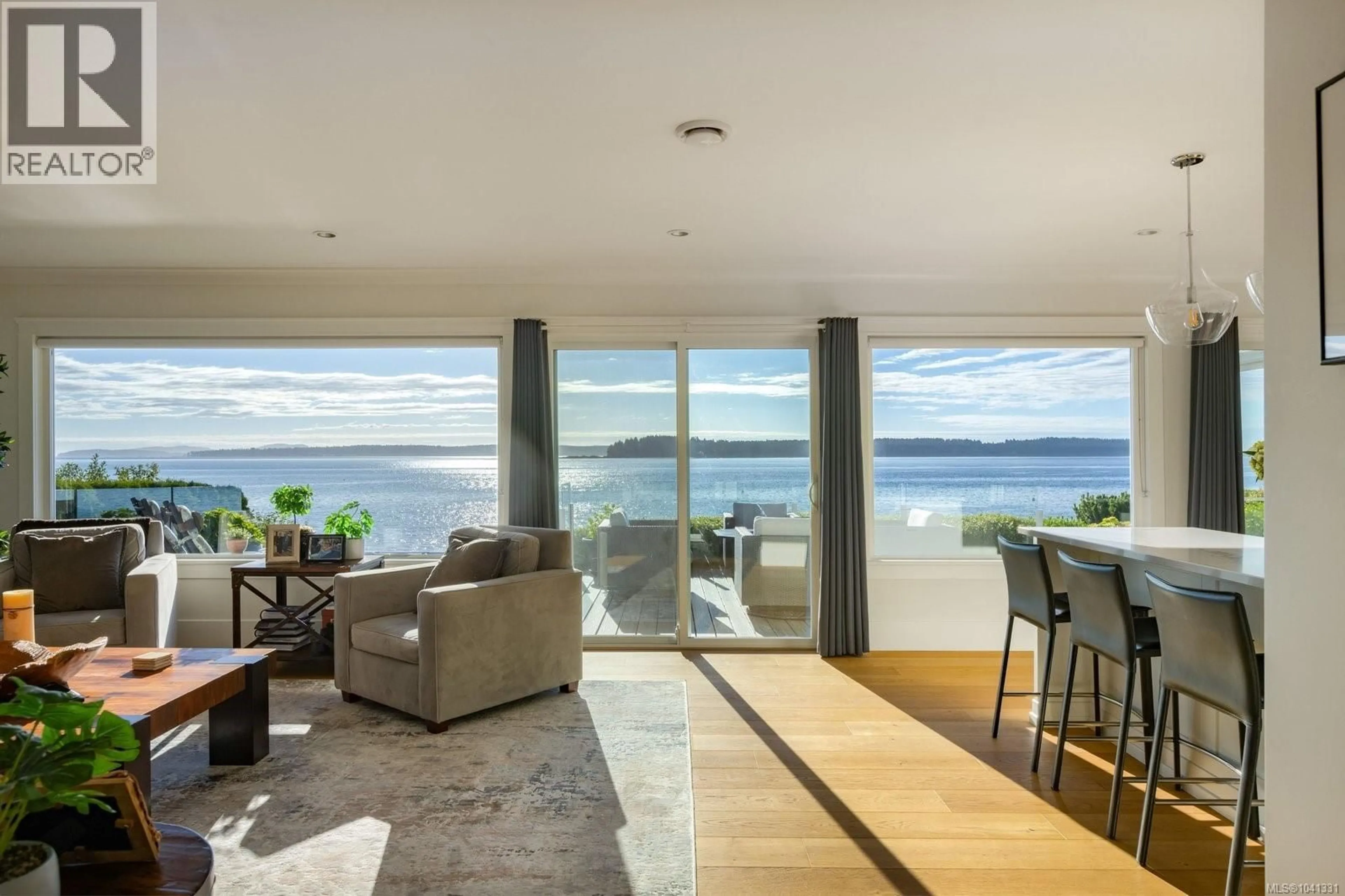 Unknown for 8585 LOCHSIDE DRIVE, North Saanich British Columbia V8L1M5