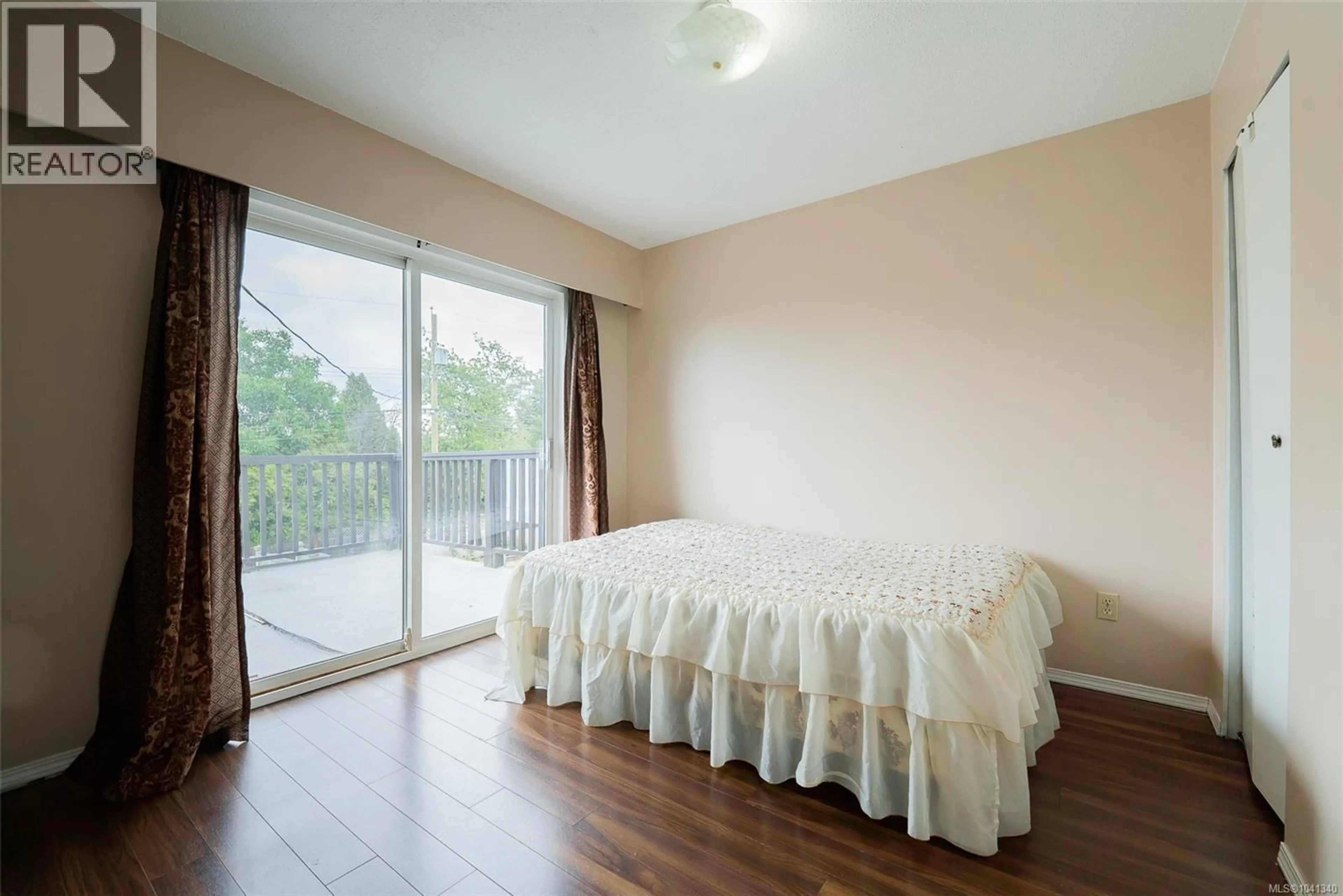 A pic of a room for 540 WAKESIAH AVENUE, Nanaimo British Columbia V9R3L1