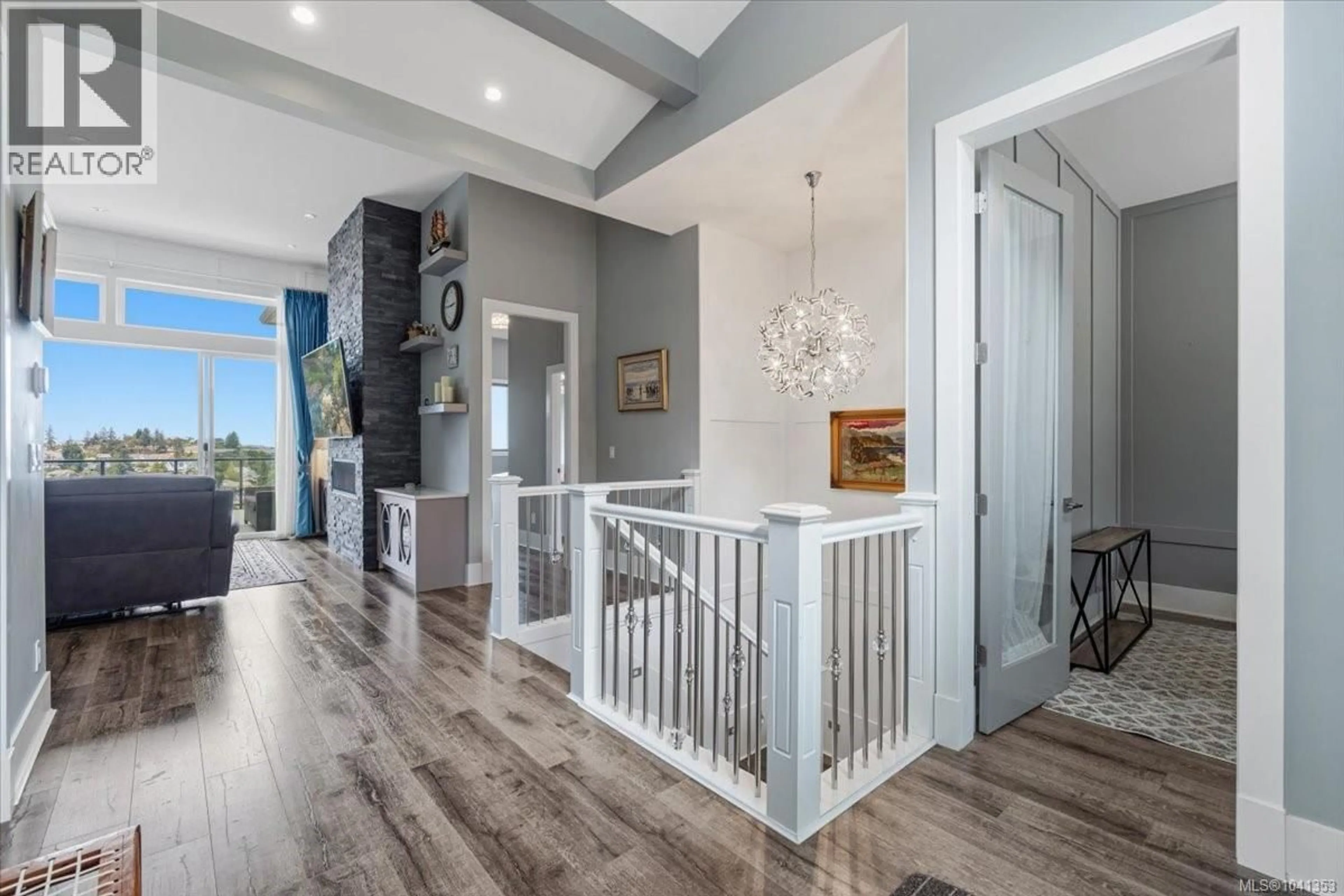 Indoor entryway for 4642 SHERIDAN RIDGE ROAD, Nanaimo British Columbia V9T6S6