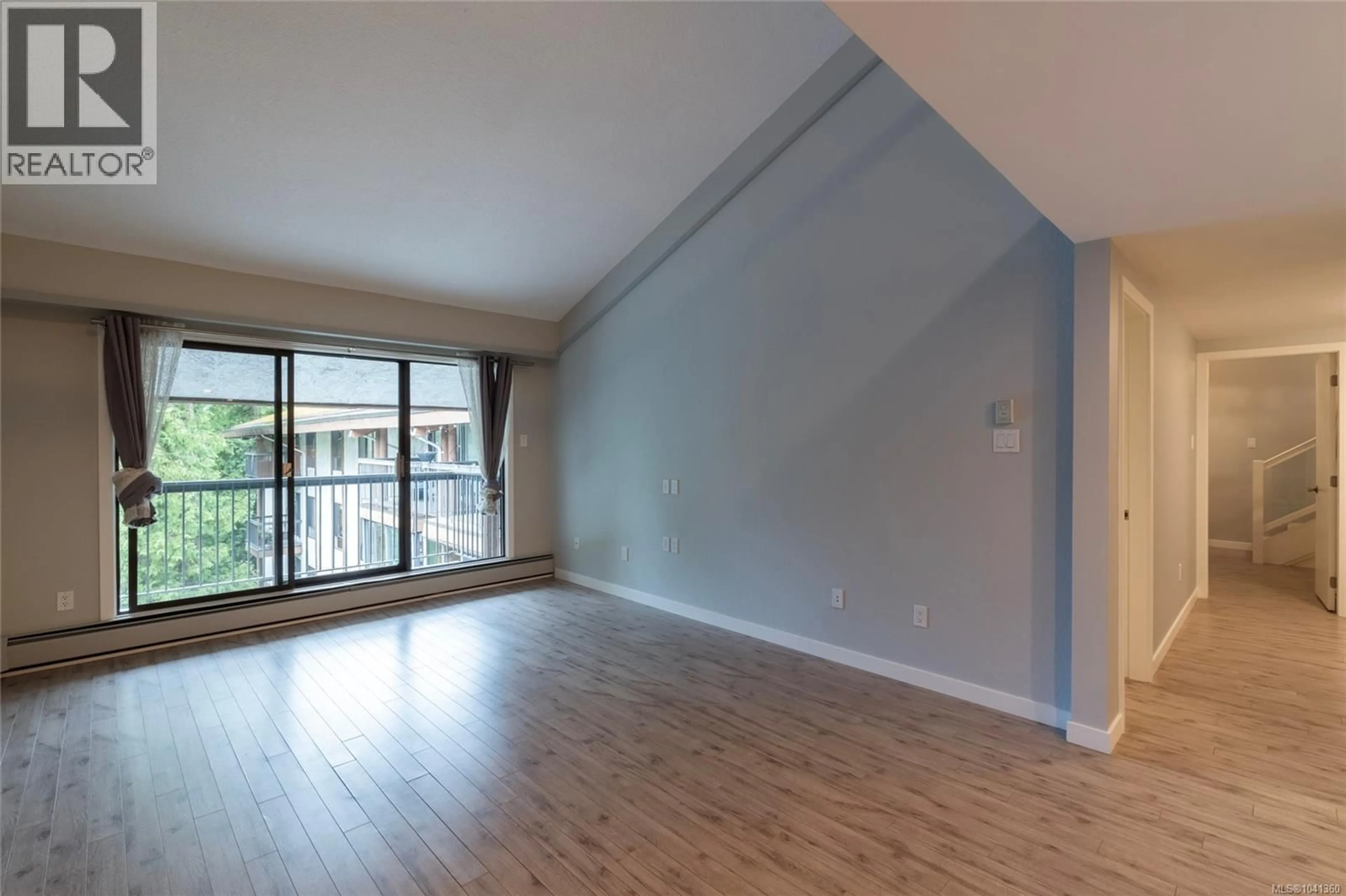 A pic of a room for 408 - 1005 MCKENZIE AVENUE, Saanich British Columbia V8X4A9