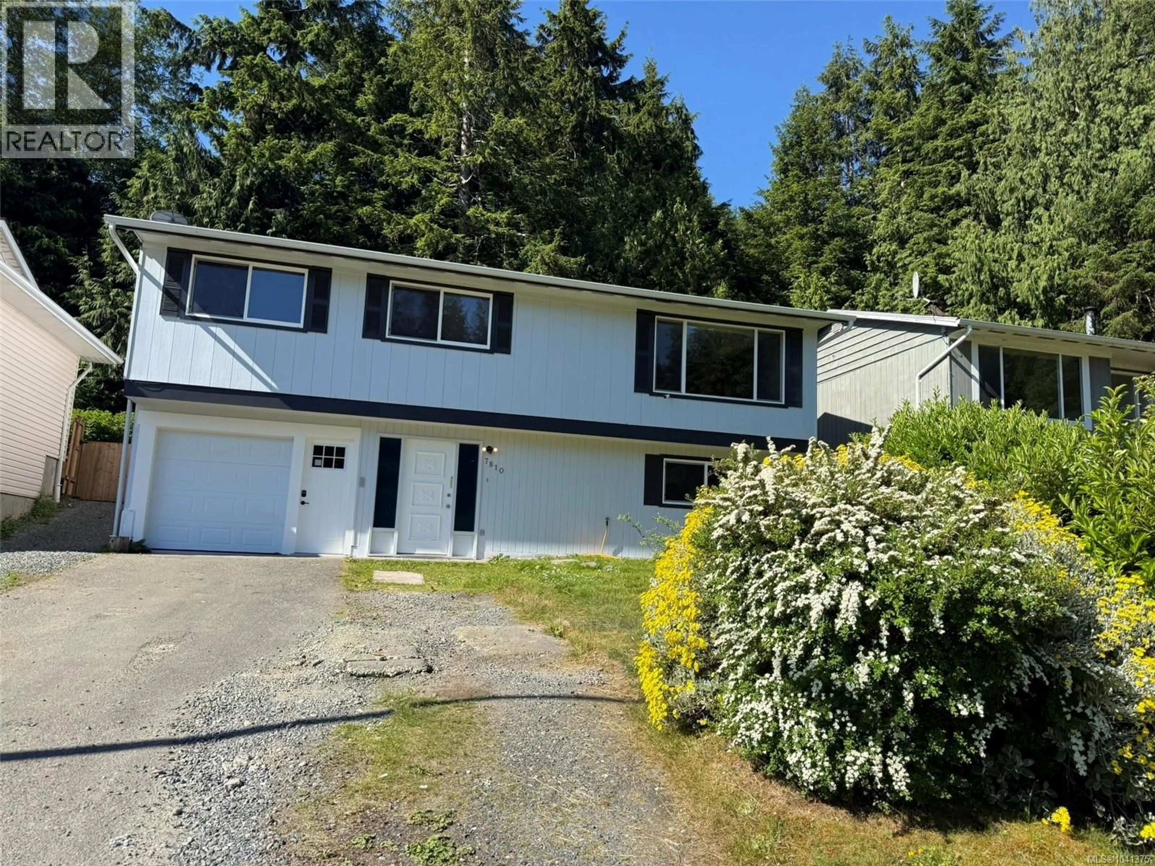 A pic from outside/outdoor area/front of a property/back of a property/a pic from drone, street for 7810 DAPHNE STREET, Port Hardy British Columbia V0N2P0