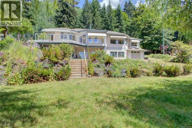 10164 YOUBOU ROAD, Youbou 2