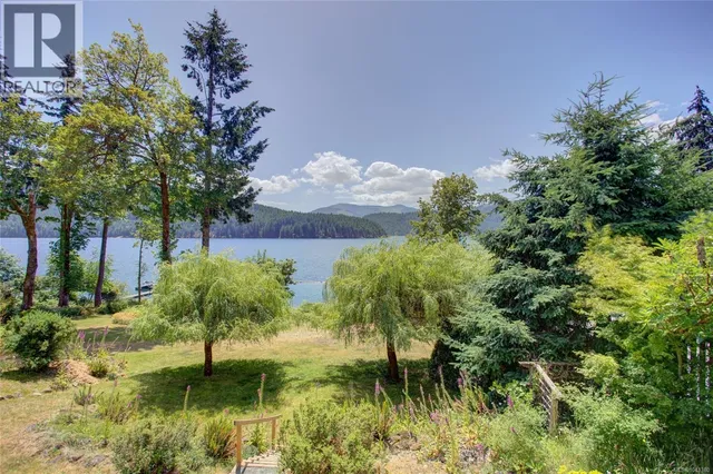 10164 YOUBOU ROAD, Youbou 5