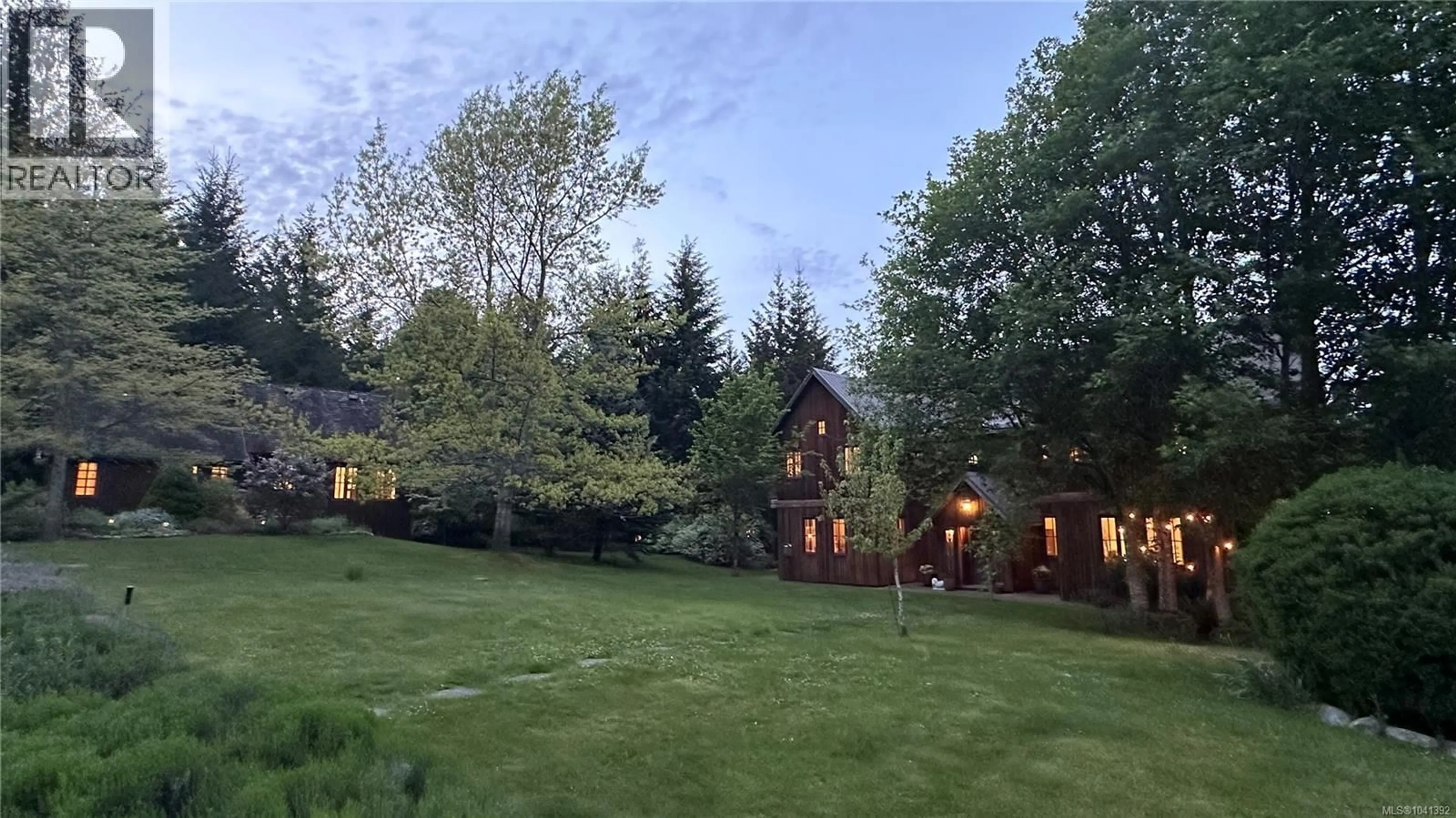A pic from outside/outdoor area/front of a property/back of a property/a pic from drone, mountain view for 169 ARMAND WAY, Salt Spring British Columbia V8K2B6