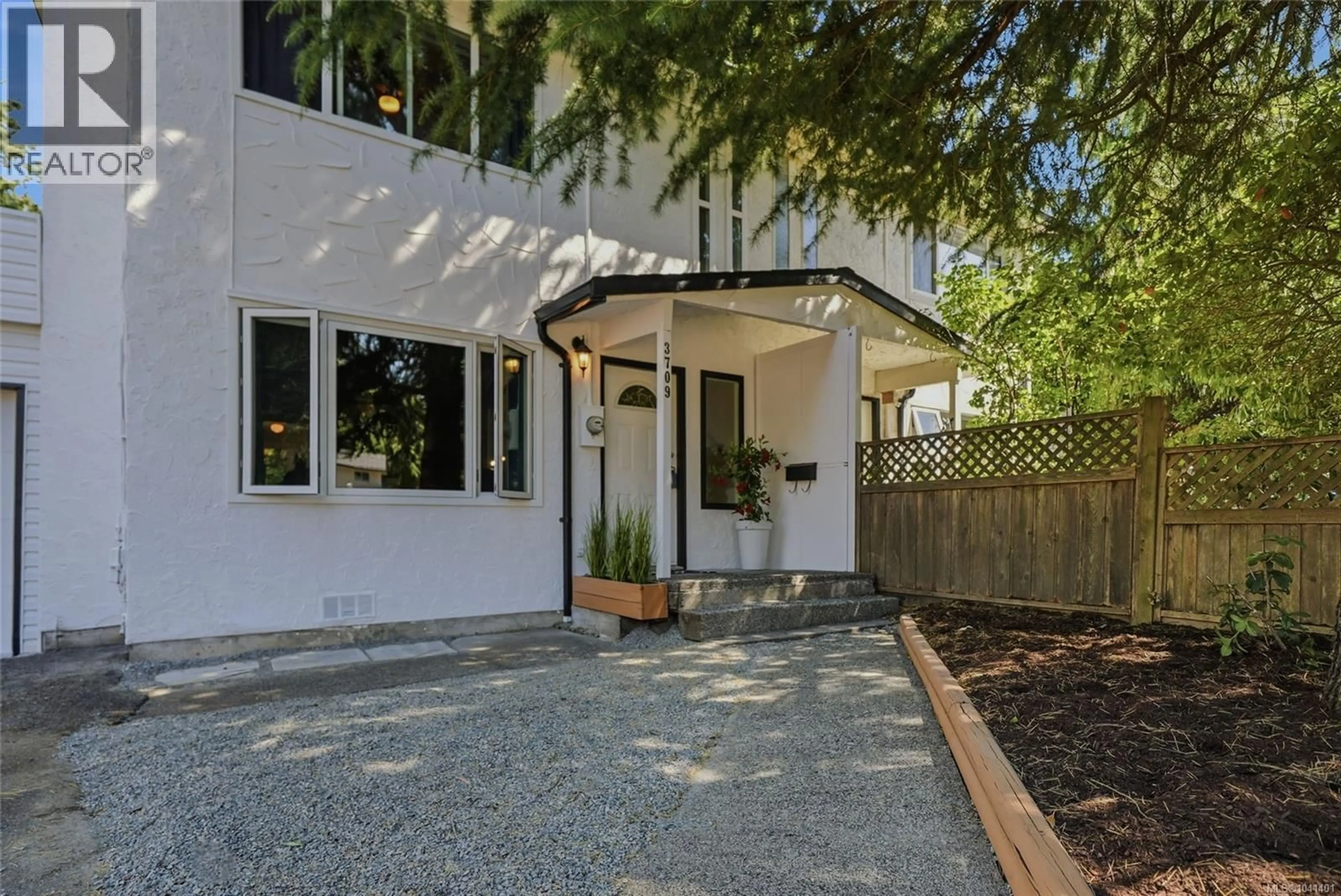 Unknown for 3709 LONG LAKE TERRACE, Nanaimo British Columbia V9T2V2