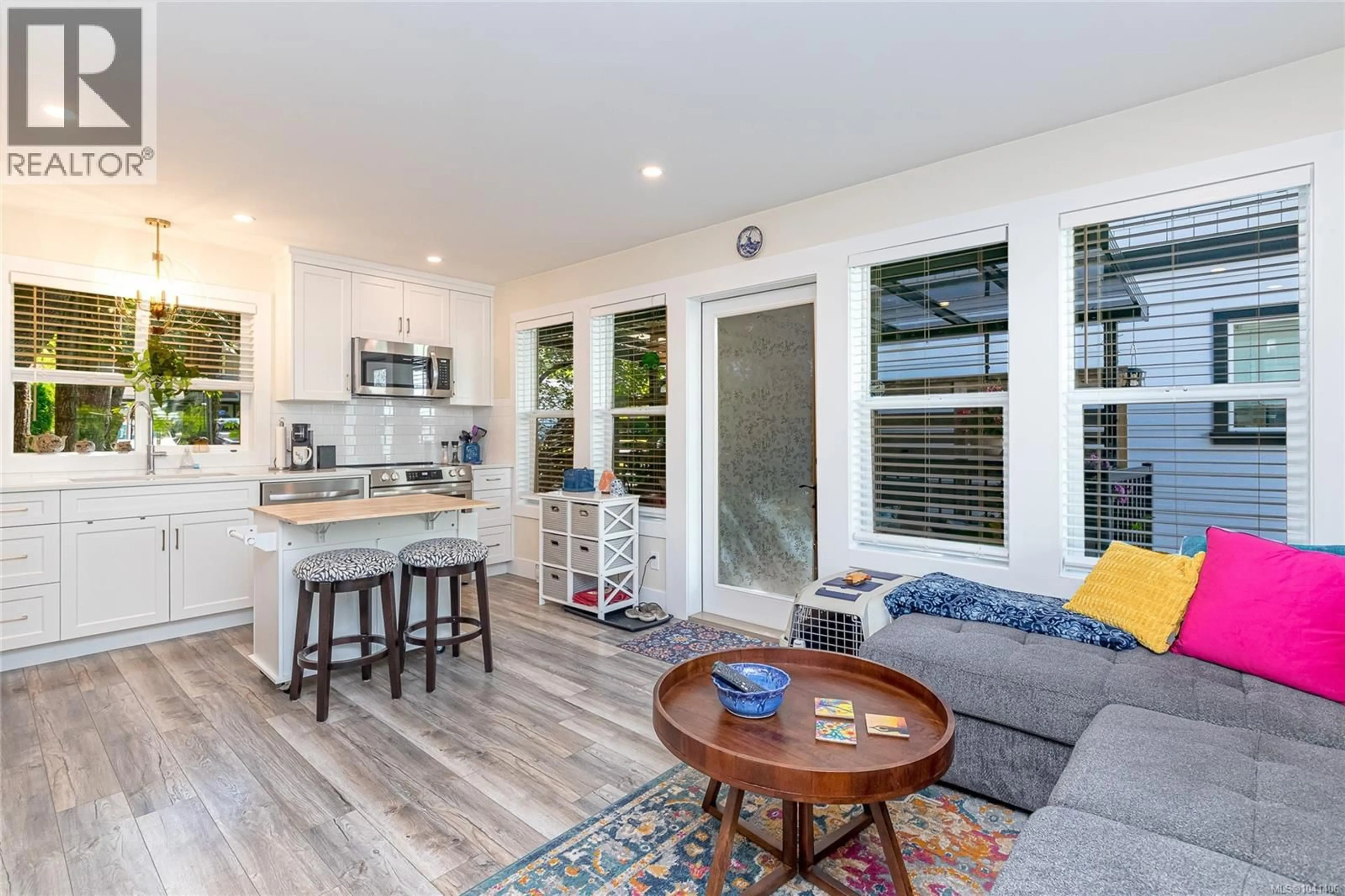 Open concept kitchen, unknown for 11 - 77 NELSON ROAD, Lake Cowichan British Columbia V0R2G0
