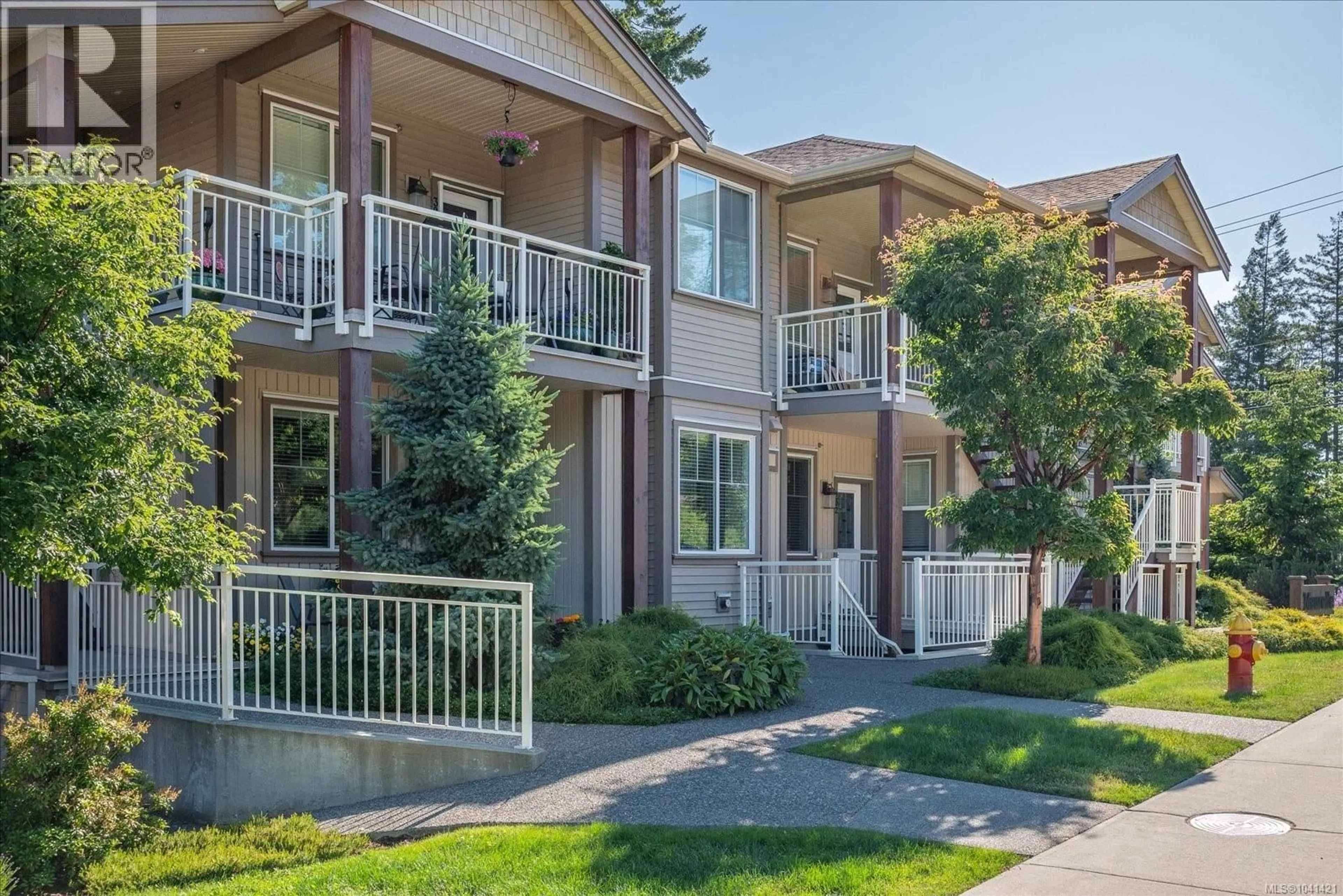 Patio, street for 102 - 5930 NELSON ROAD, Nanaimo British Columbia V9T5N9