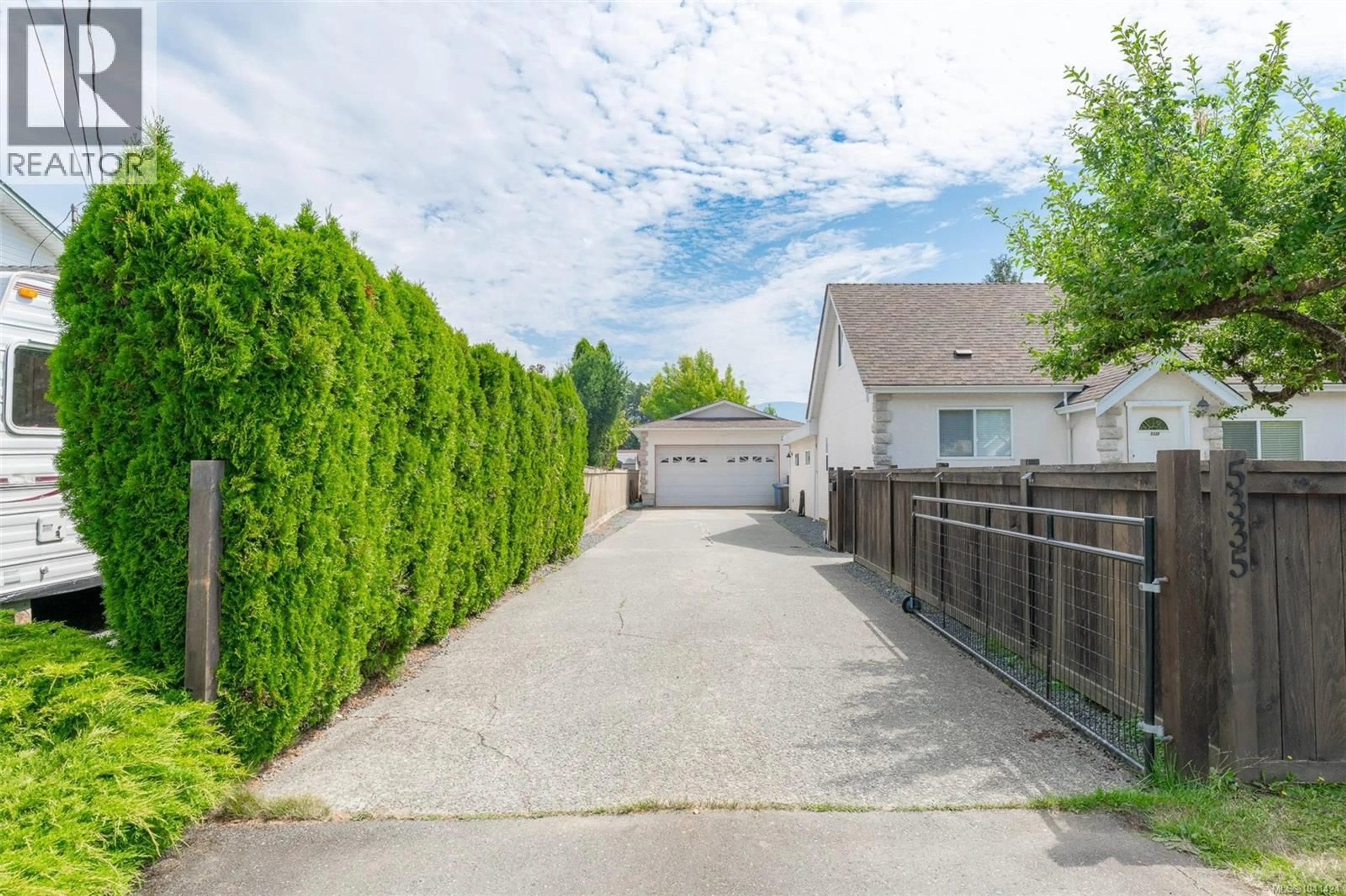 A pic from outside/outdoor area/front of a property/back of a property/a pic from drone, street for 5335 IAN AVENUE, Port Alberni British Columbia V9Y6V9