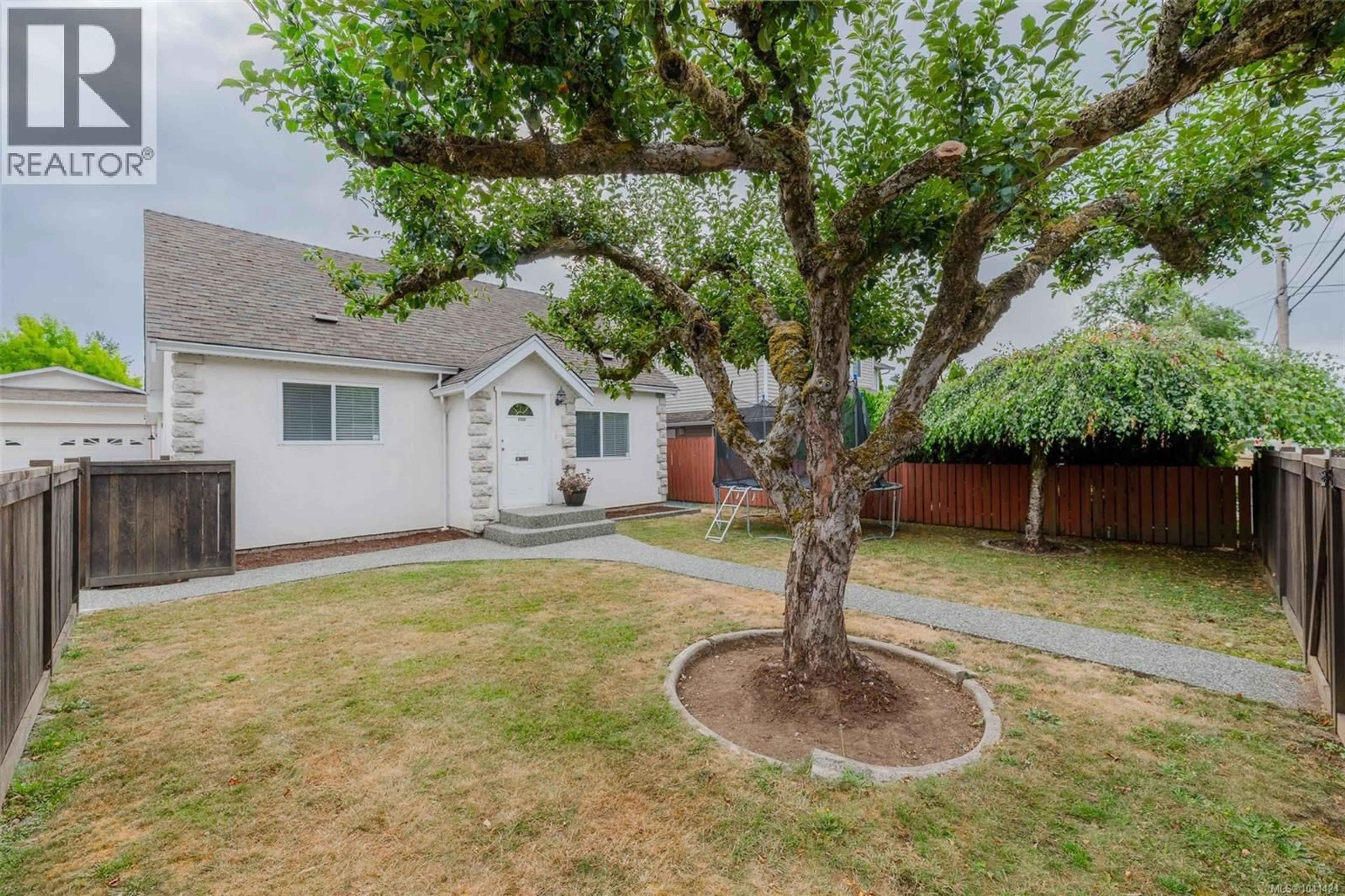 A pic from outside/outdoor area/front of a property/back of a property/a pic from drone, street for 5335 IAN AVENUE, Port Alberni British Columbia V9Y6V9