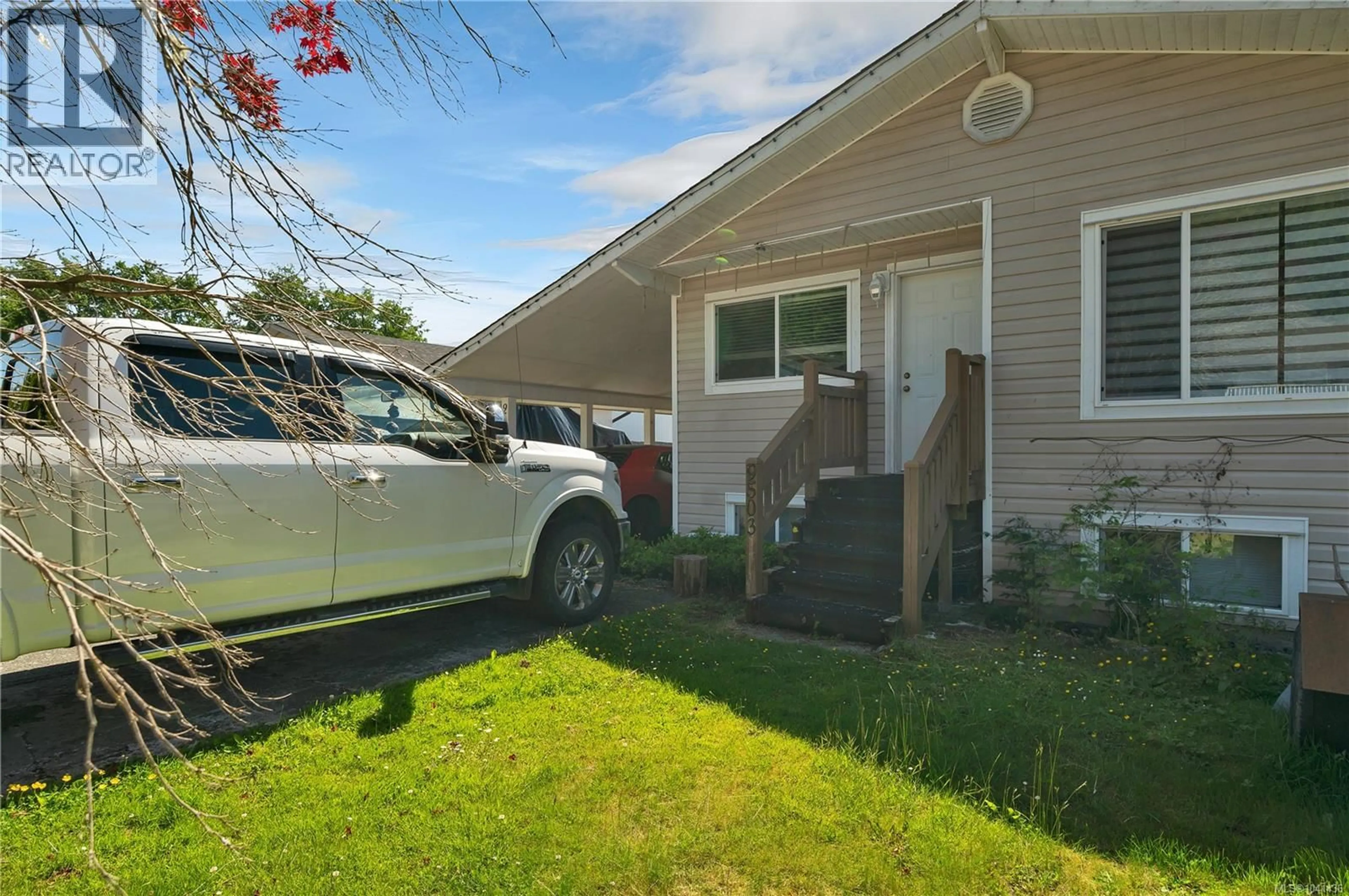 A pic from outside/outdoor area/front of a property/back of a property/a pic from drone, street for 9503 SCOTT STREET, Port Hardy British Columbia V0N2P0