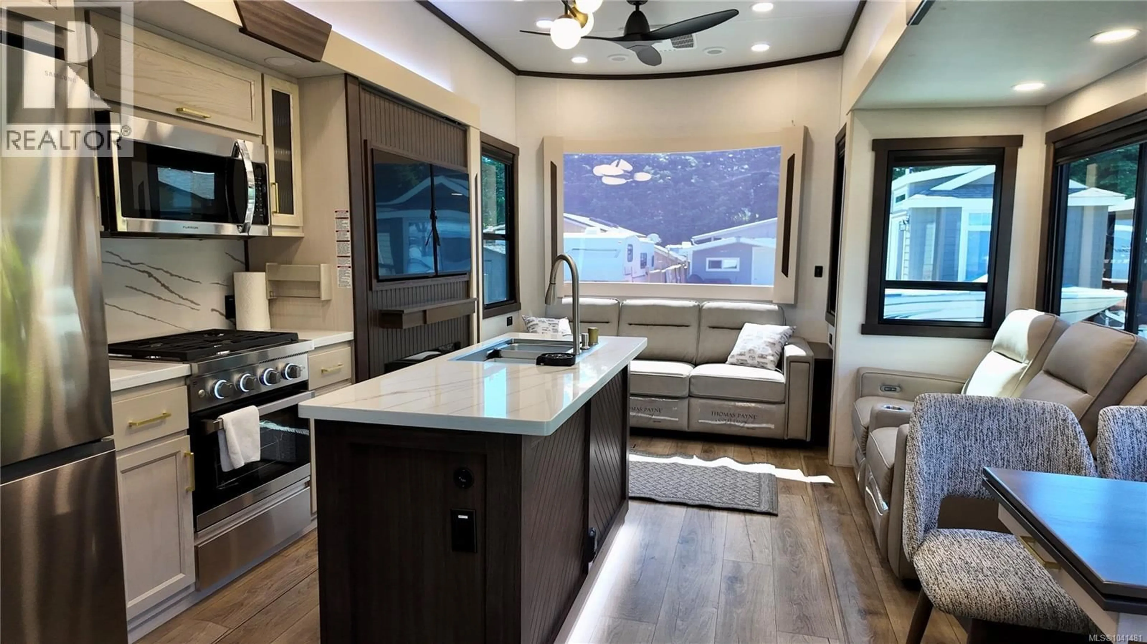 Open concept kitchen, unknown for 66 - 6855 PARK AVENUE, Honeymoon Bay British Columbia V0R1Y0