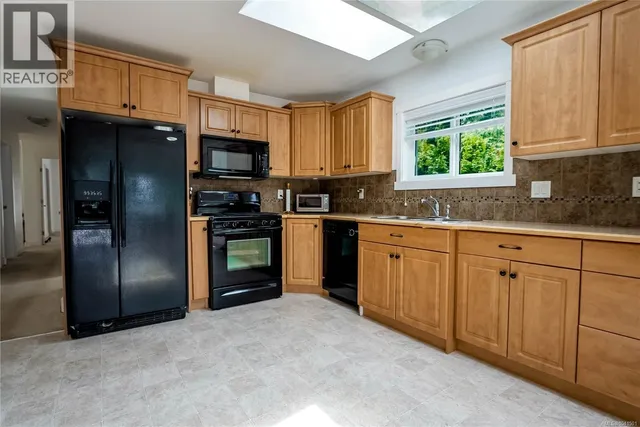 113 SEAGIRT ROAD, Sooke 5