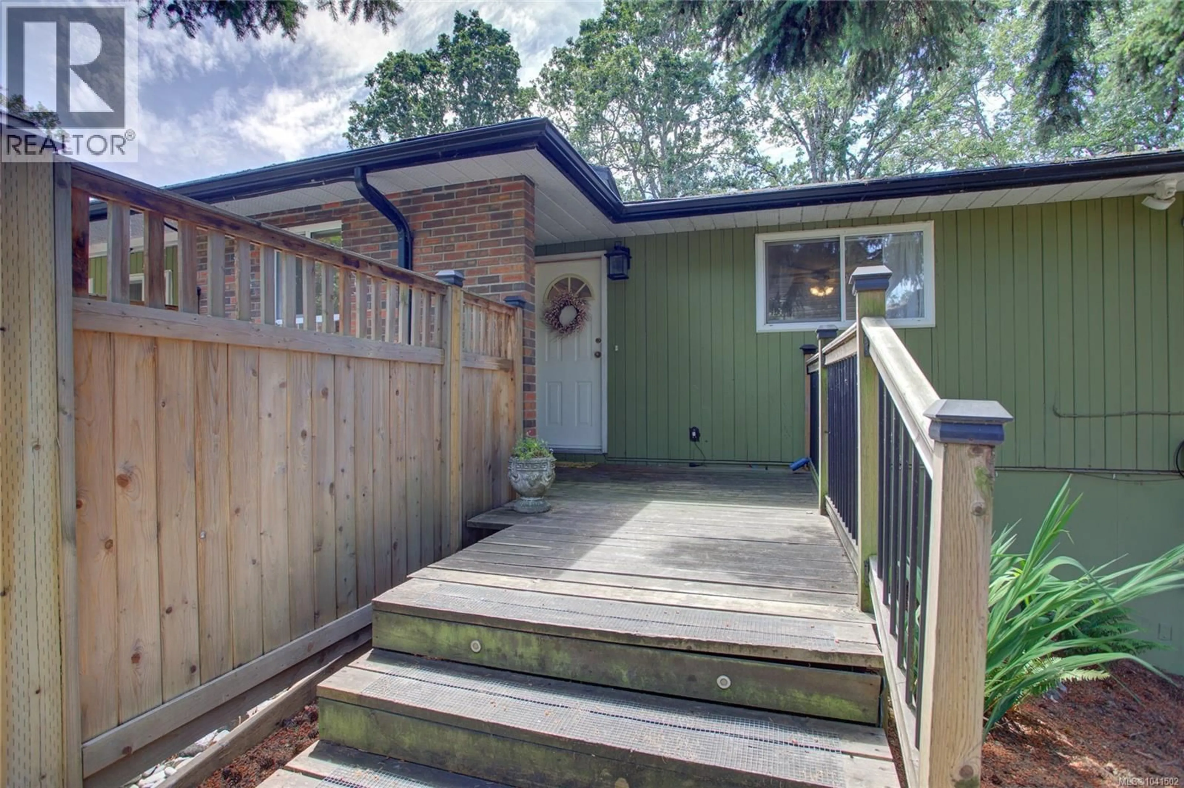 Patio, street for 6013 WISTERIA PLACE, Duncan British Columbia V9L4N4