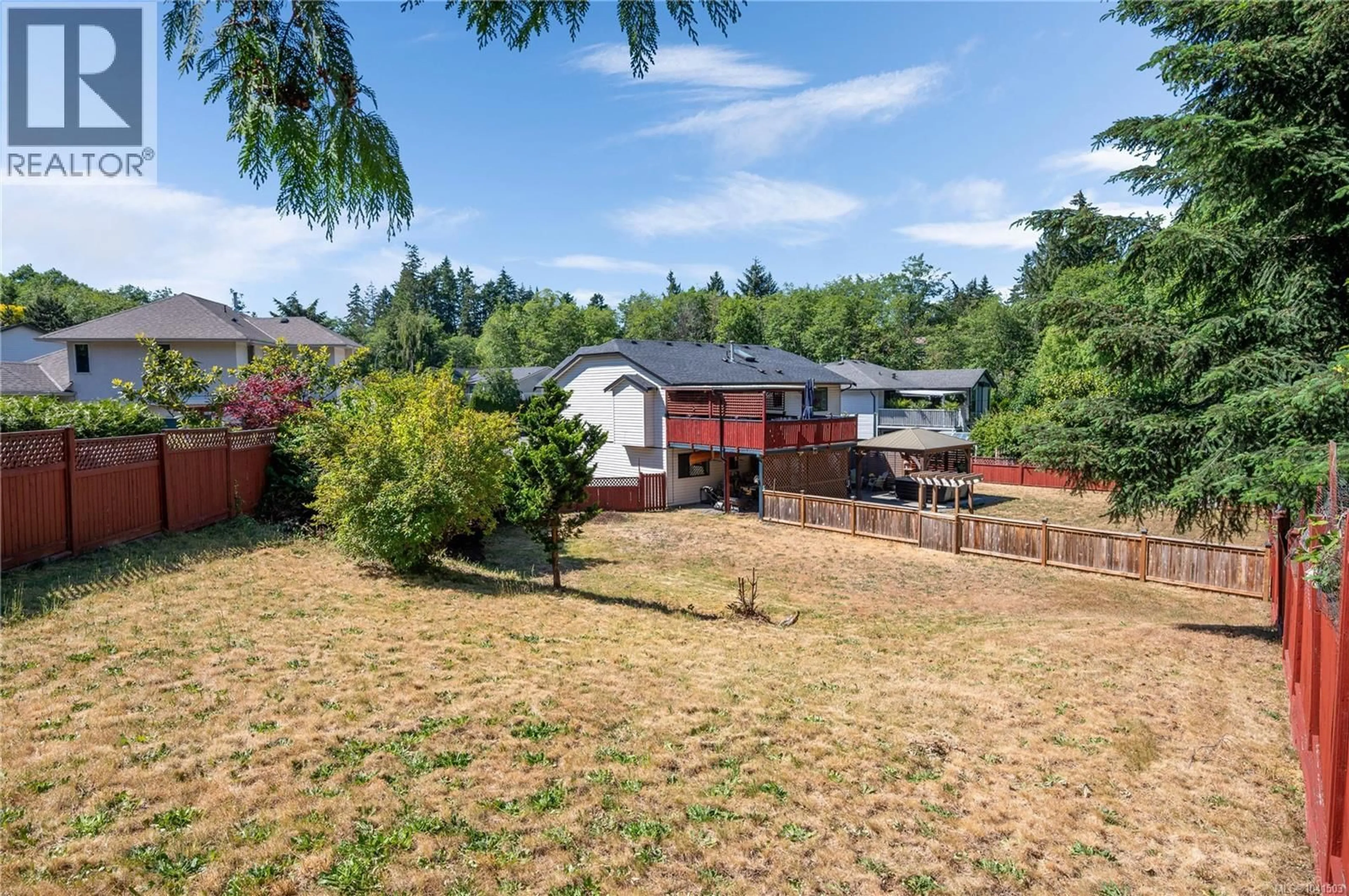 A pic from outside/outdoor area/front of a property/back of a property/a pic from drone, mountain view for 4843 HARTFORD PLACE, Nanaimo British Columbia V9V1N8