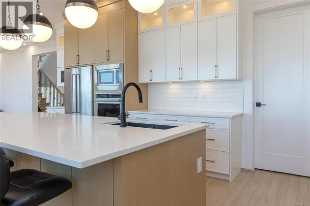 3460 CALDERA COURT, Langford 3