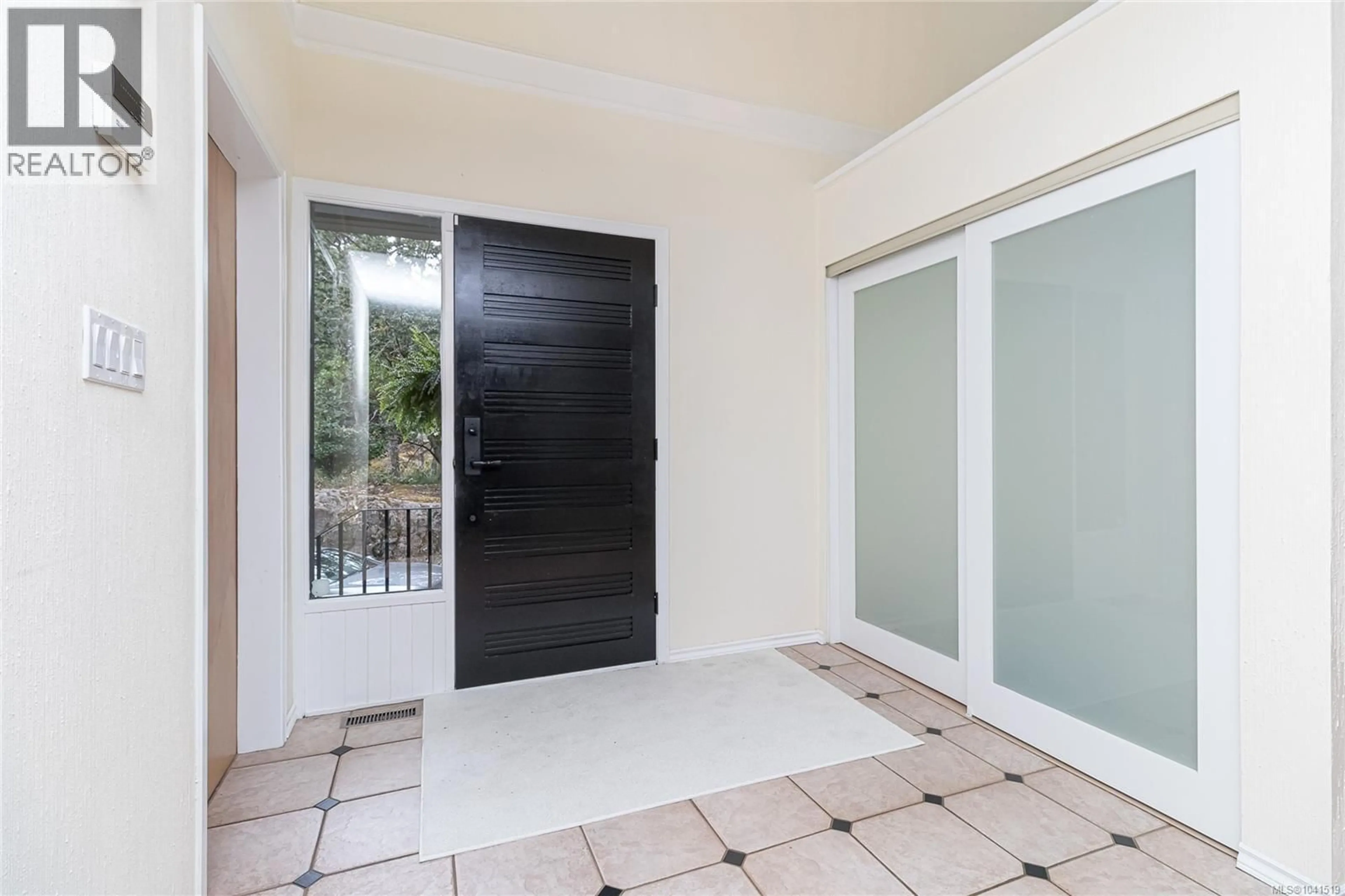 crea/IMG-1041519-29960018_29960018_4890_4.jpg