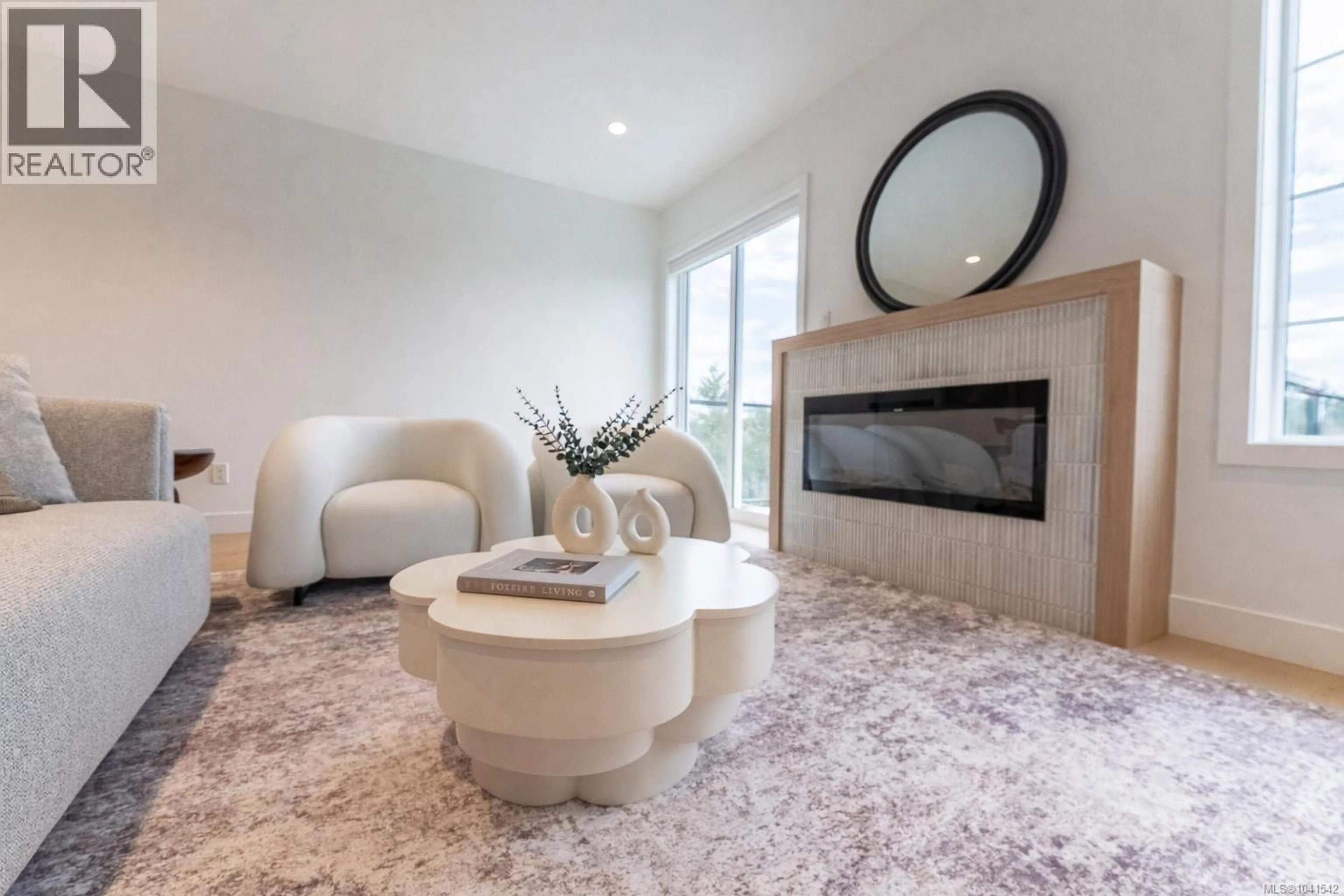 Living room with furniture, unknown for U8 - 3907 CEDAR HILL ROAD, Saanich British Columbia V8P3Z8