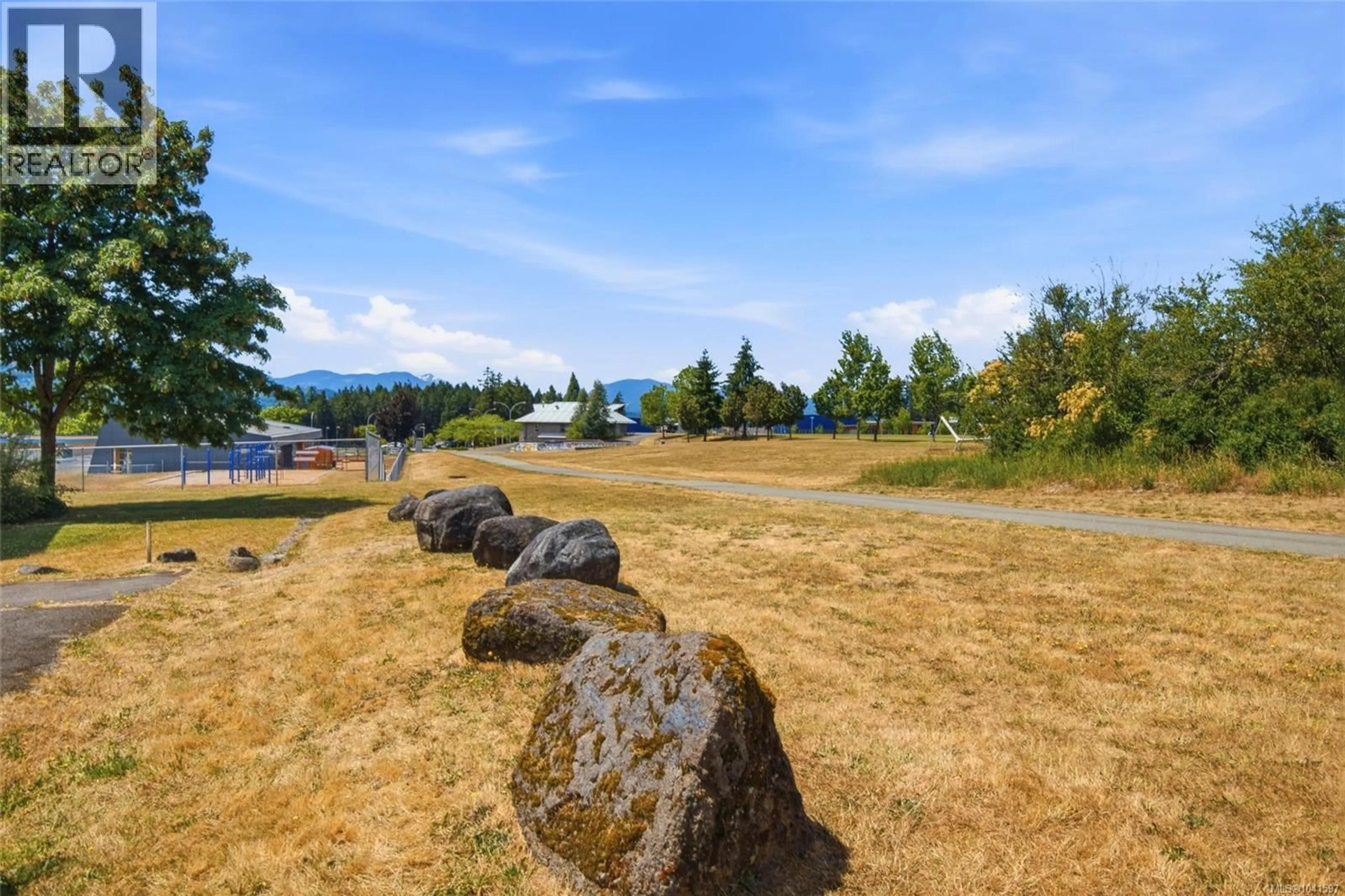 A pic from outside/outdoor area/front of a property/back of a property/a pic from drone, water/lake/river/ocean view for 28 - 4110 KENDALL AVENUE, Port Alberni British Columbia V9Y5J1