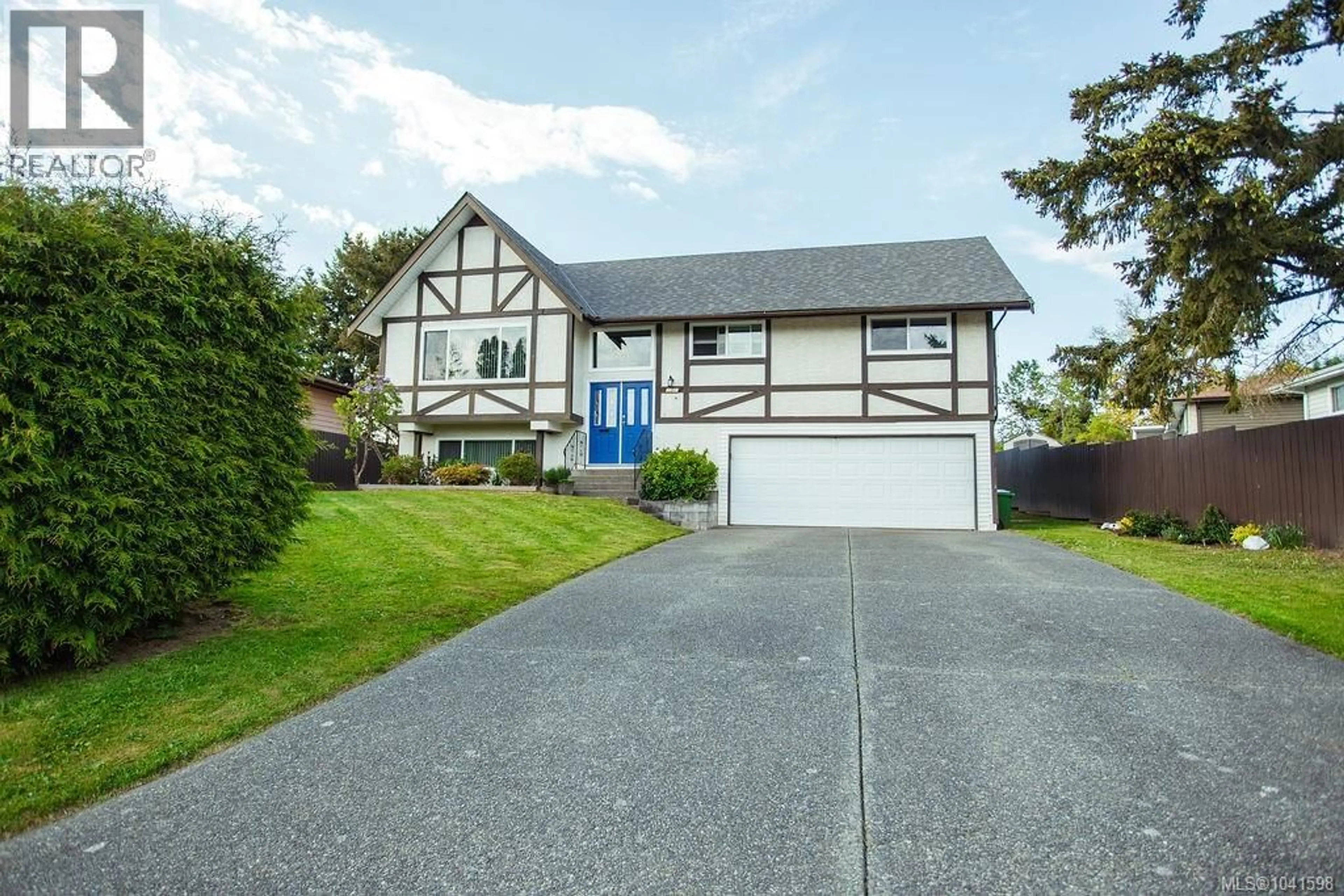 Home with vinyl exterior material, street for 2387 TRILLIUM TERRACE, Duncan British Columbia V9L4M8