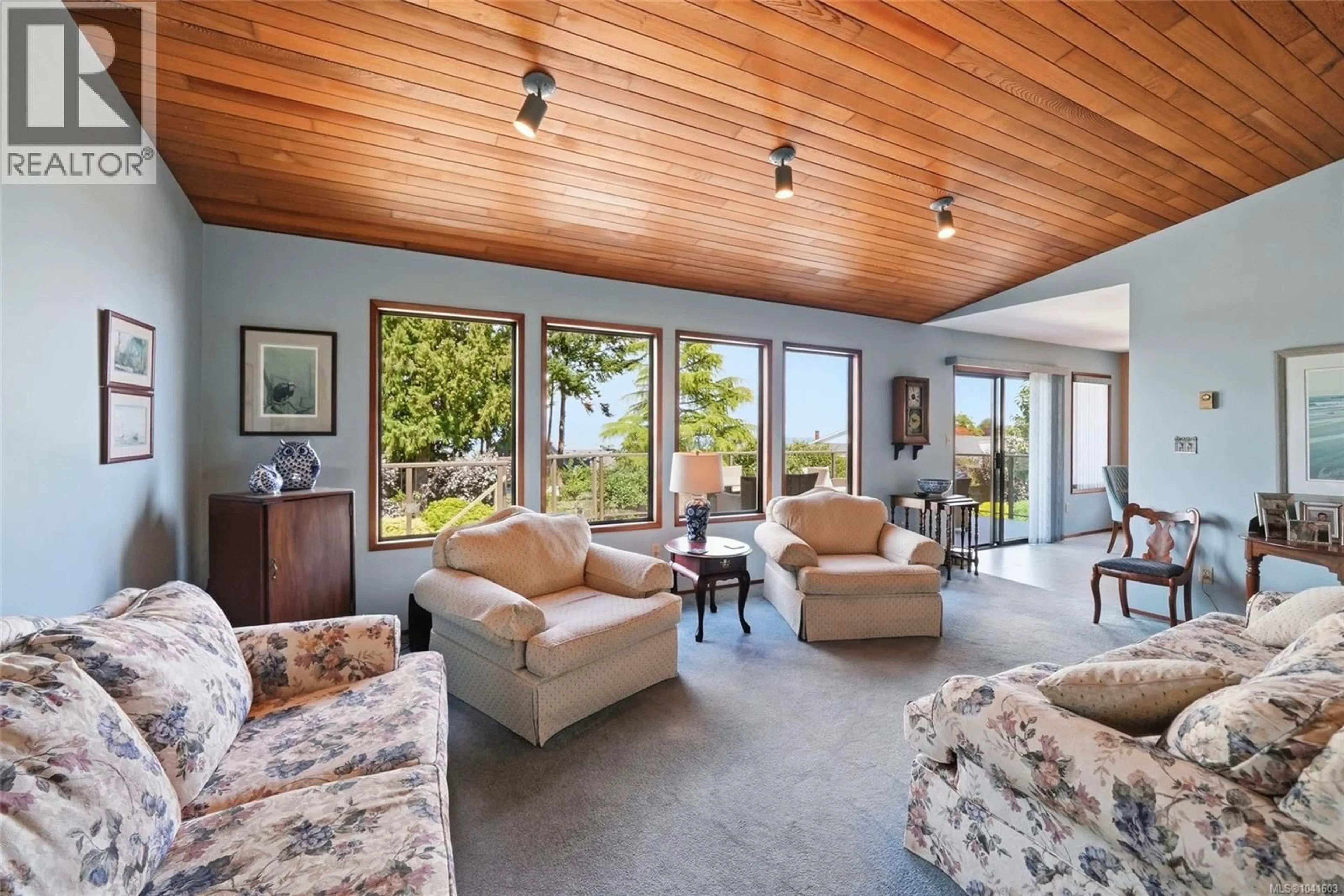 Living room with furniture, unknown for 440 SEALION PLACE, Nanaimo British Columbia V9V1B3