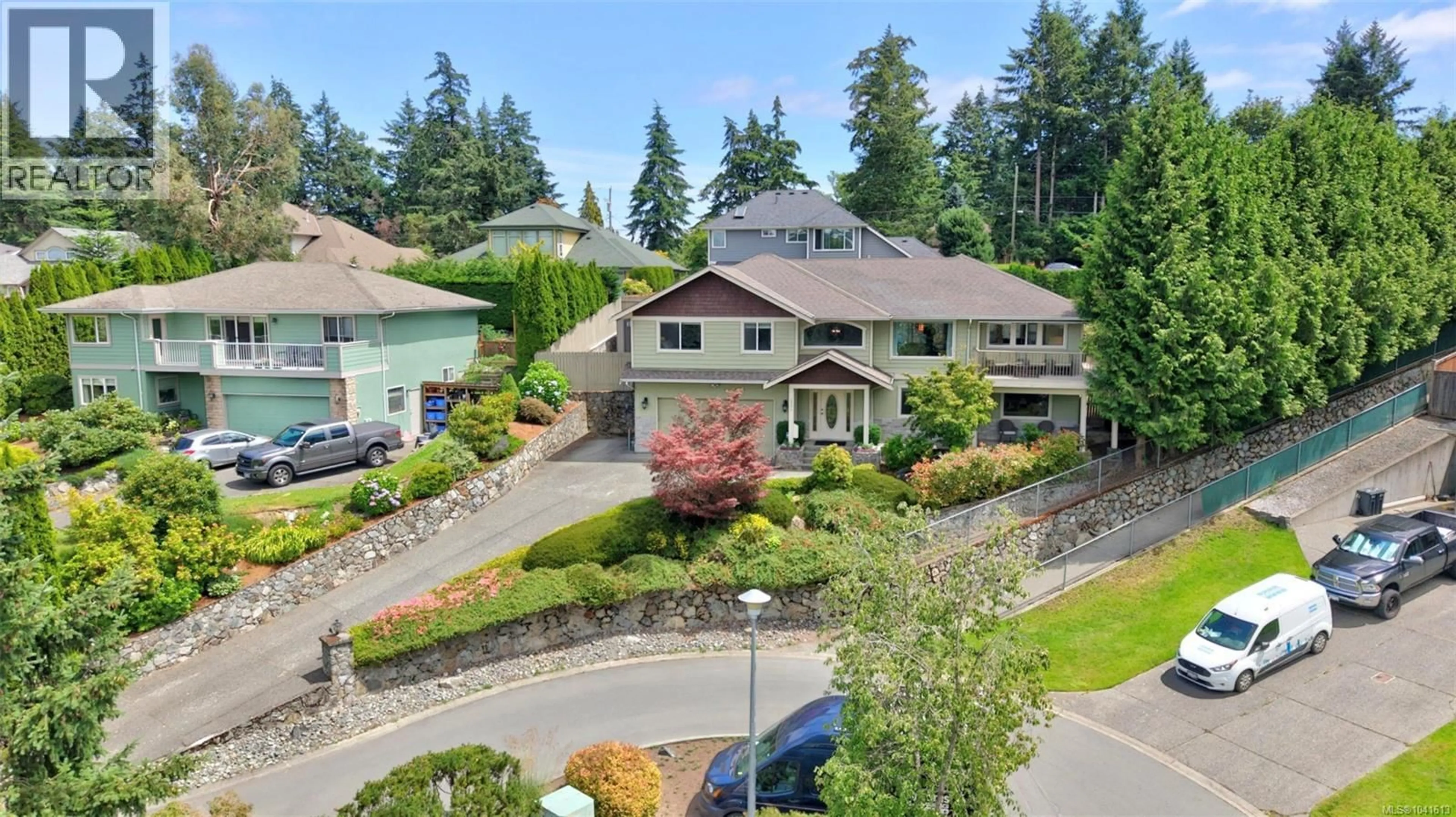 A pic from outside/outdoor area/front of a property/back of a property/a pic from drone, unknown for 2394 TANNER RIDGE PLACE, Central Saanich British Columbia V8Z7X6
