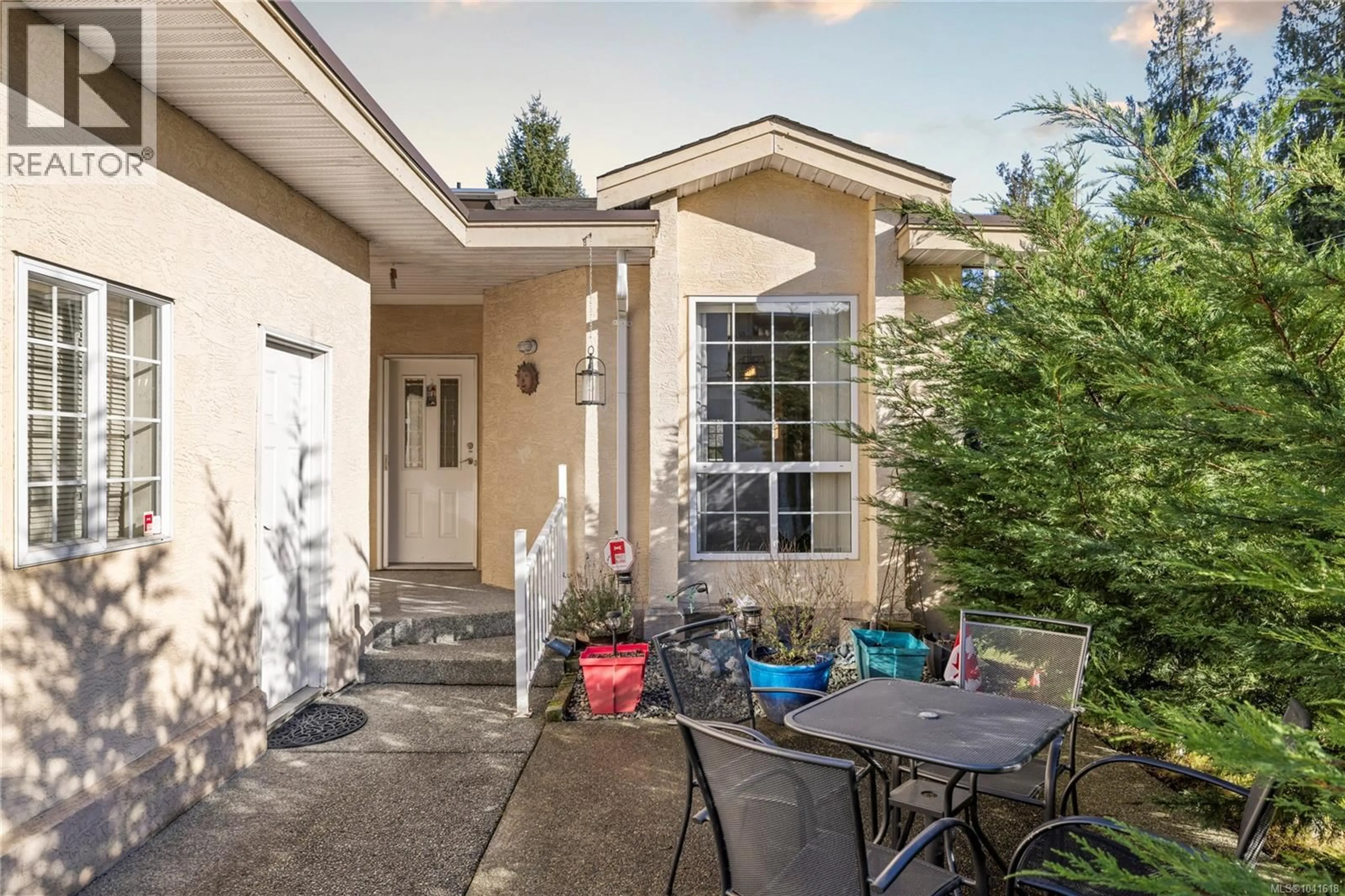 Patio, street for 45 - 2979 RIVER ROAD, Chemainus British Columbia V0R1K3