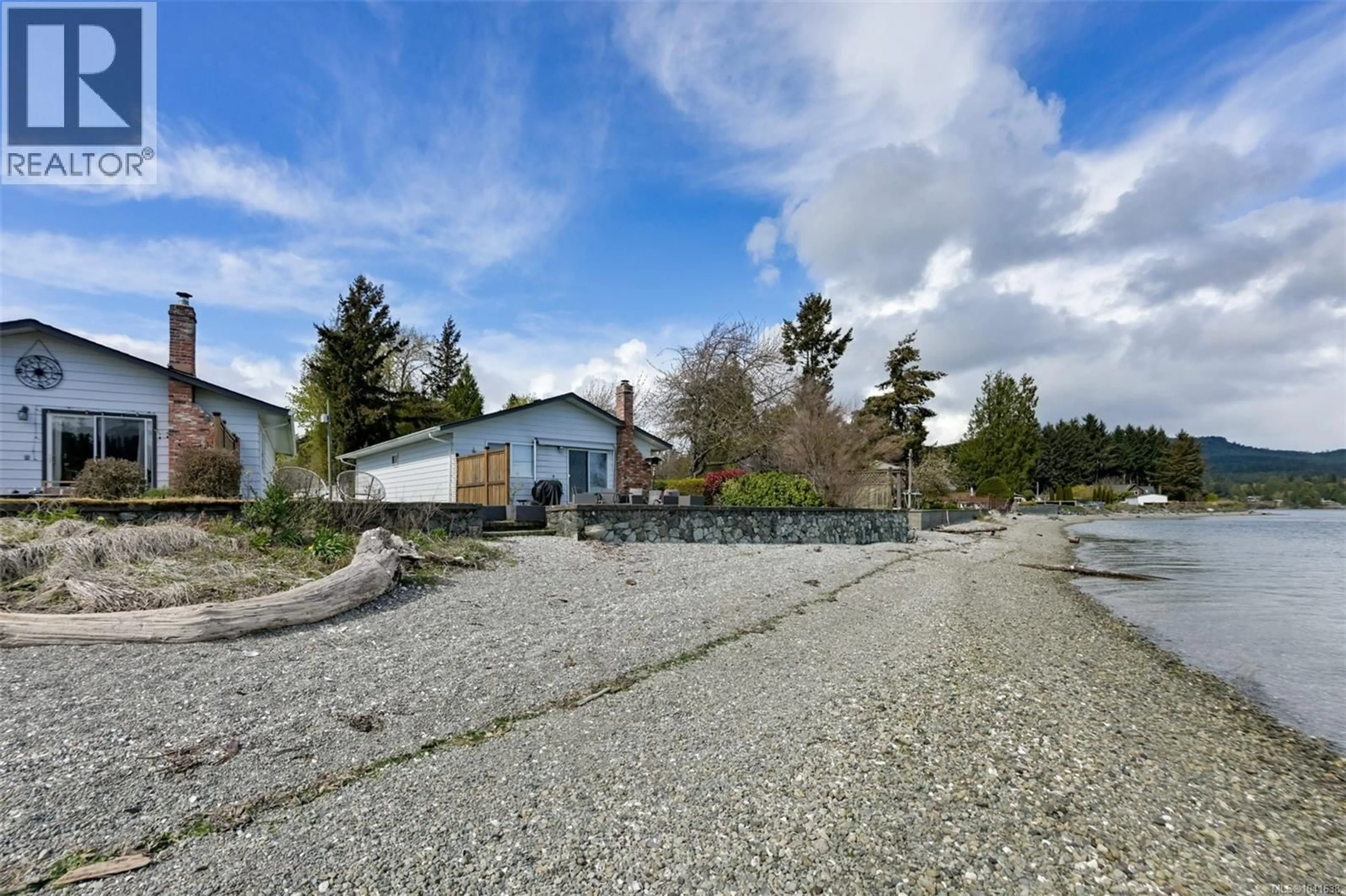 A pic from outside/outdoor area/front of a property/back of a property/a pic from drone, street for 9 - 1917 KALTASIN ROAD, Sooke British Columbia V9Z0B4