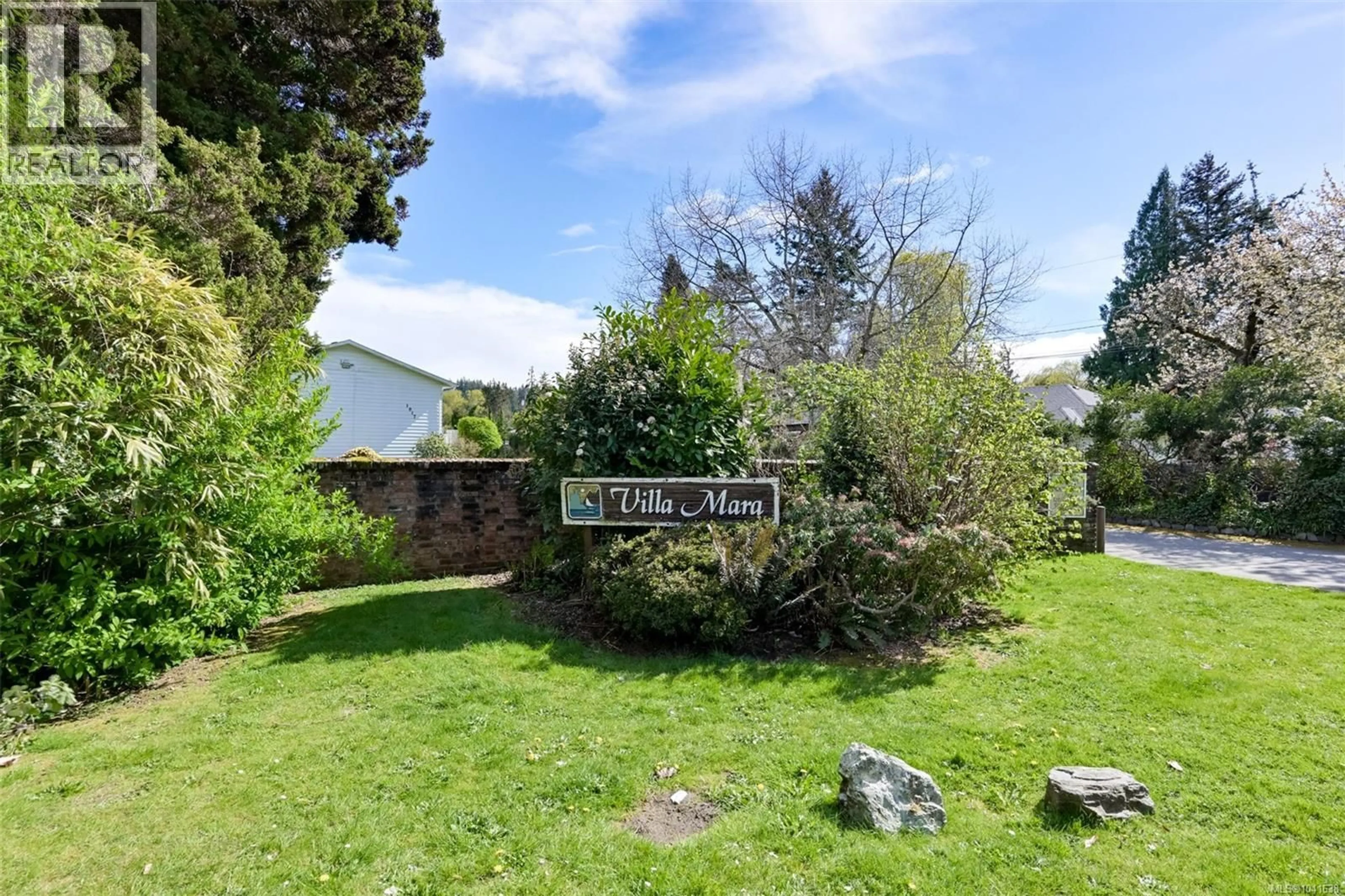 A pic from outside/outdoor area/front of a property/back of a property/a pic from drone, unknown for 9 - 1917 KALTASIN ROAD, Sooke British Columbia V9Z0B4