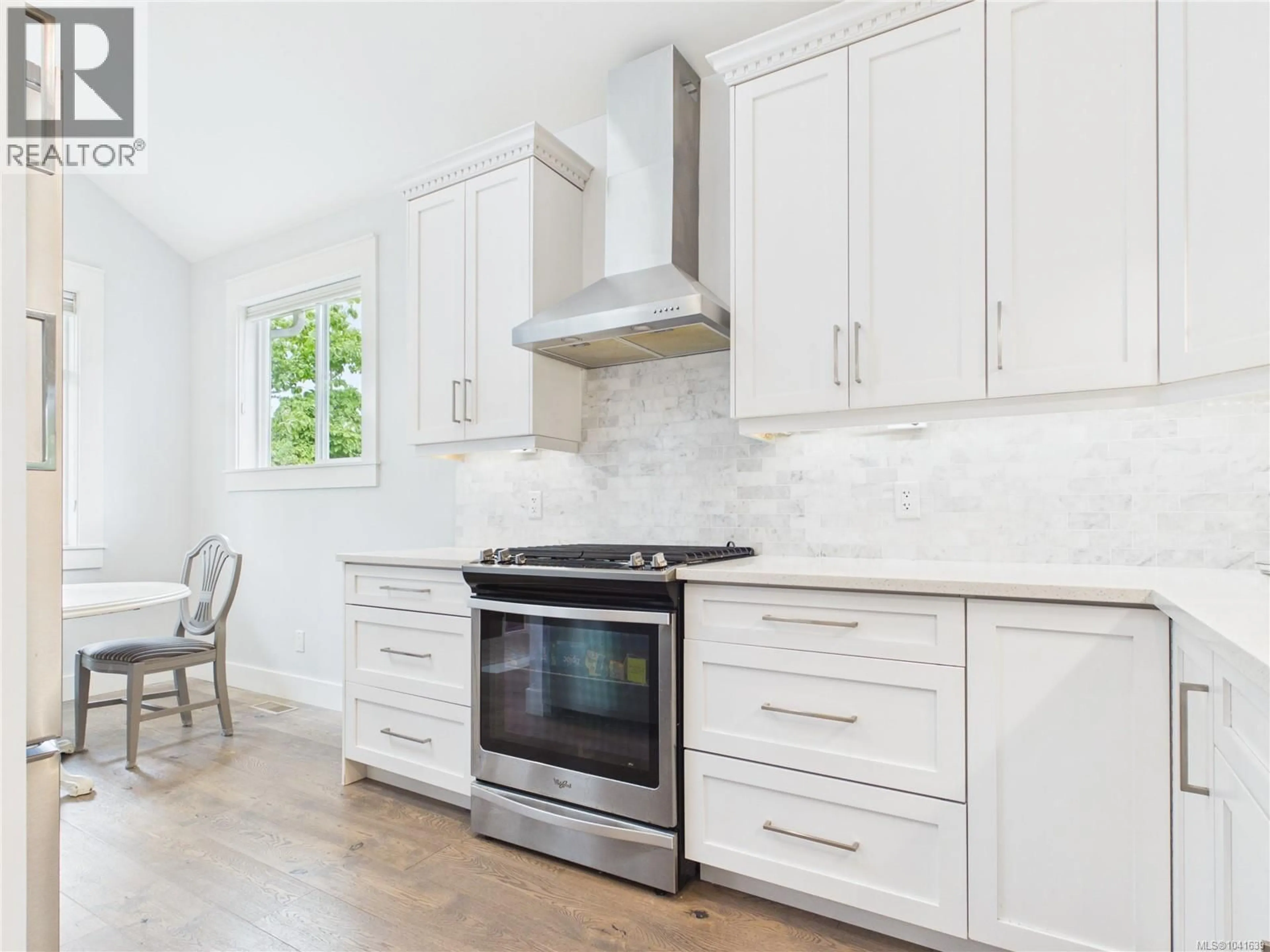 Open concept kitchen, unknown for 5395 SONG SPARROW WAY, Nanaimo British Columbia V9T0G7