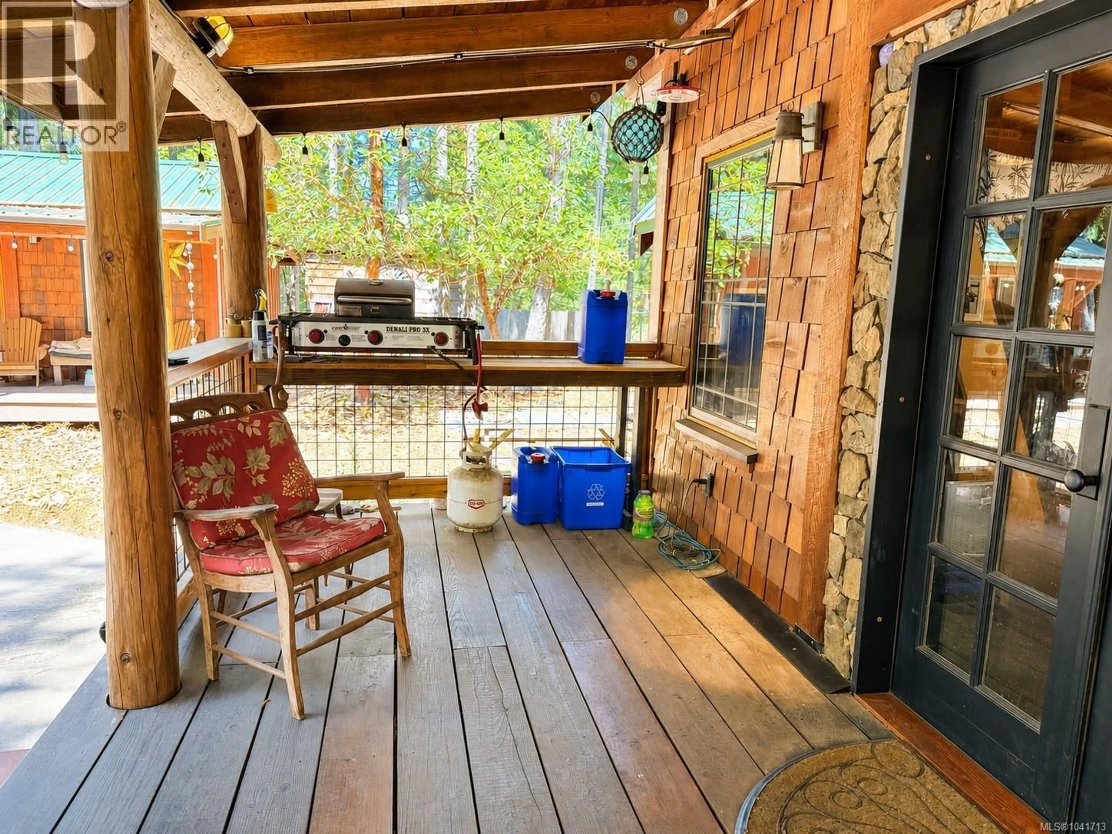 Patio, unknown for 230 HALIBUT HILL, Mudge Island British Columbia V0R1X6