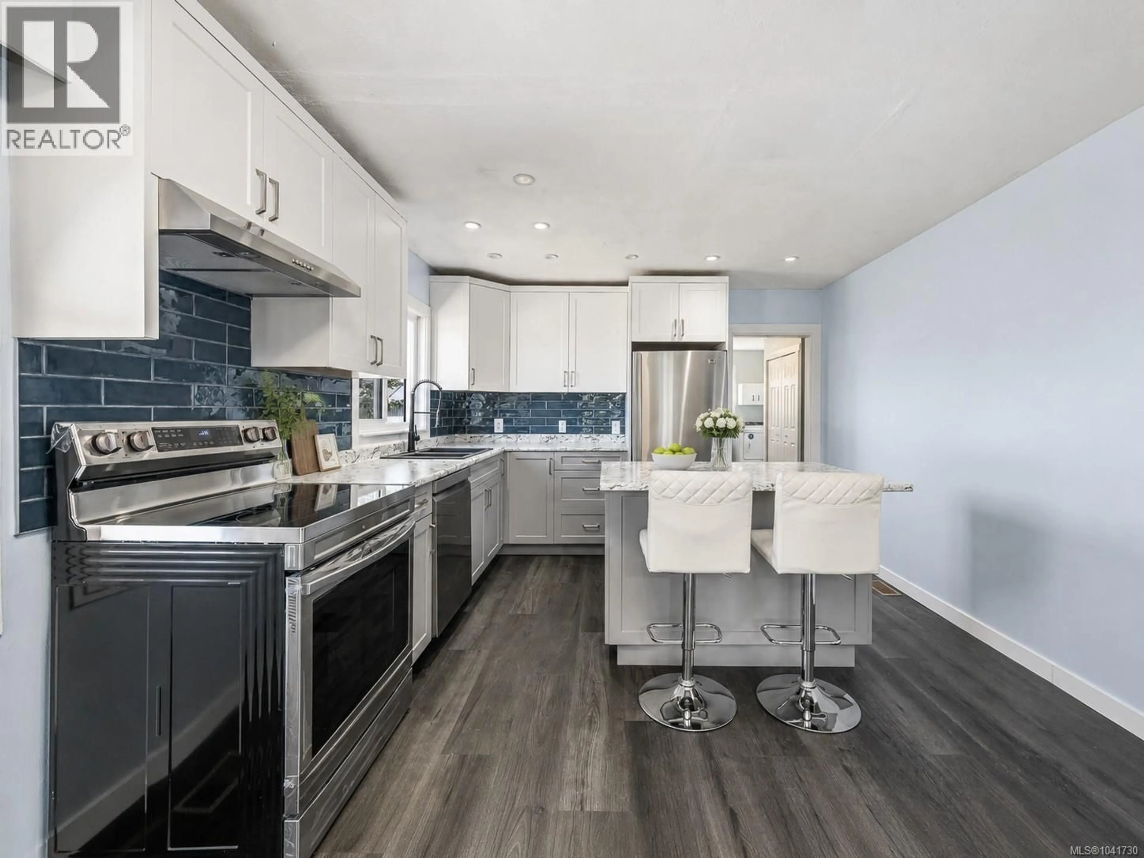 Open concept kitchen, unknown for 961 GREENWOOD STREET, Campbell River British Columbia V9W3C2