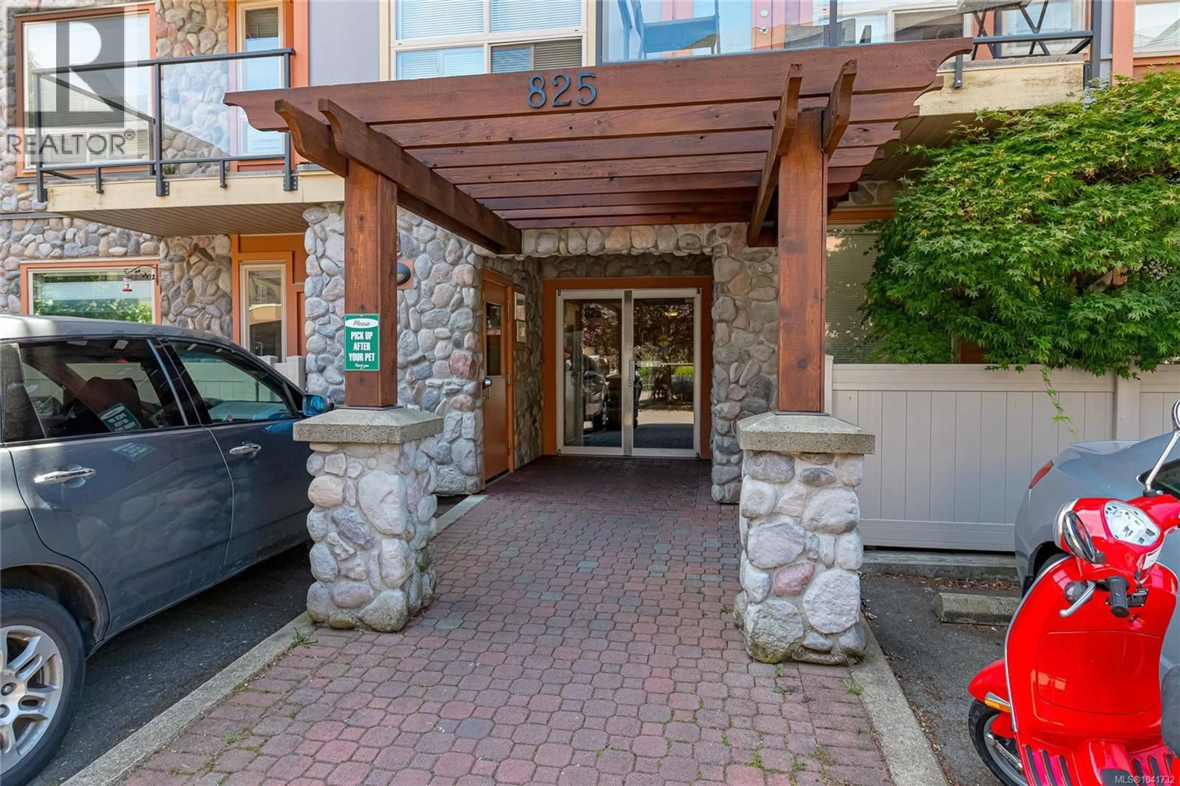 Unknown for 401 - 825 GOLDSTREAM AVENUE, Langford British Columbia V9B0C3
