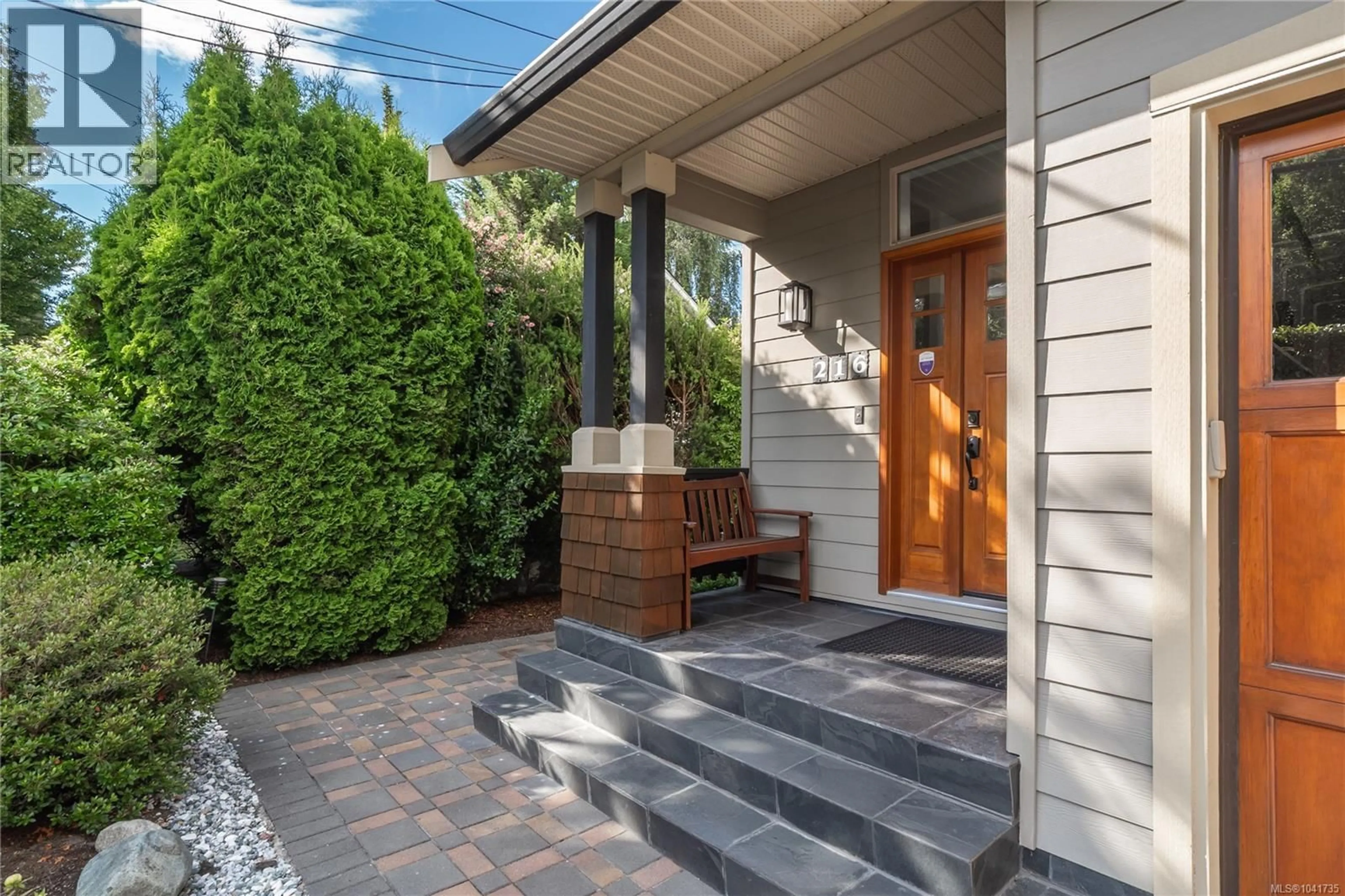 Unknown for 216 SUPERIOR STREET, Victoria British Columbia V8V1T3