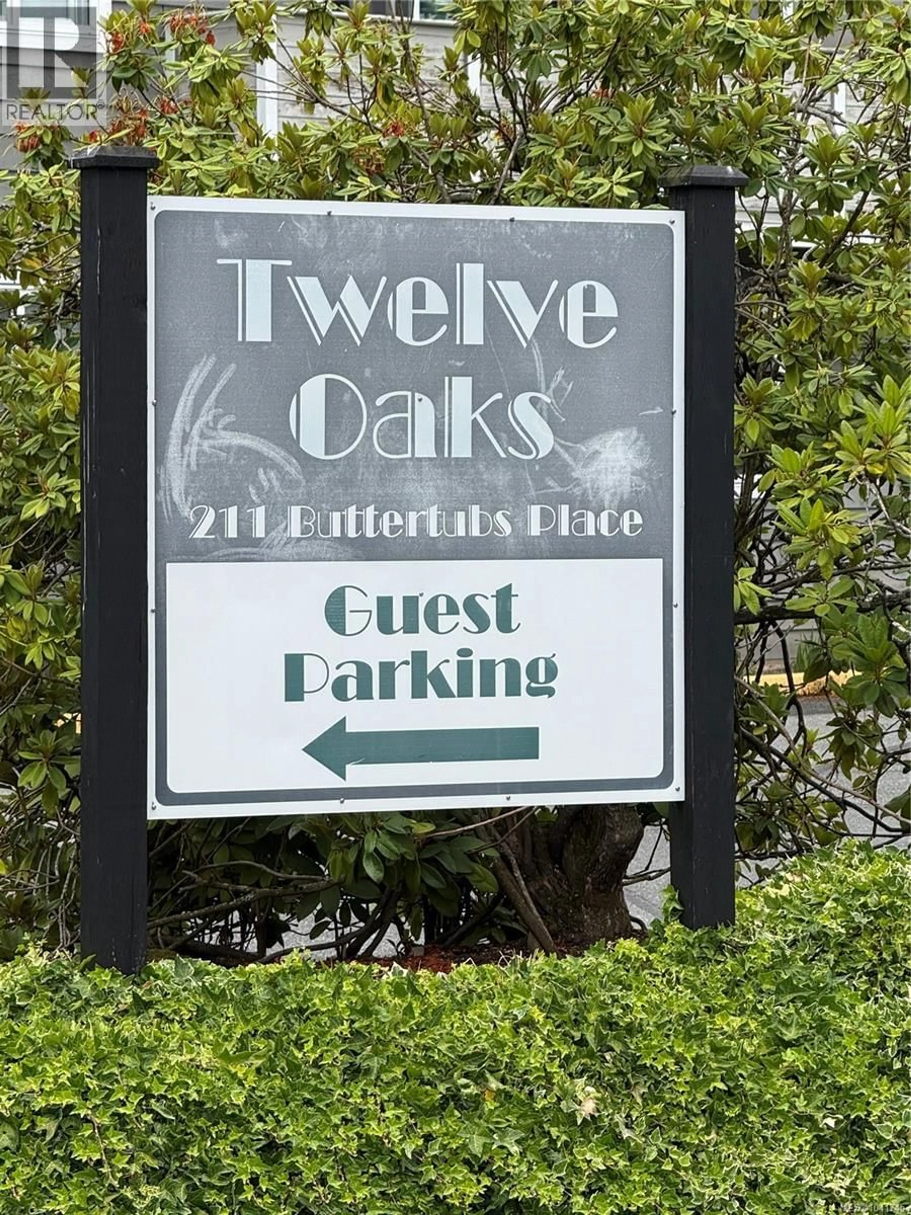 Parking for 22 - 211 BUTTERTUBS PLACE, Nanaimo British Columbia V9R3X8
