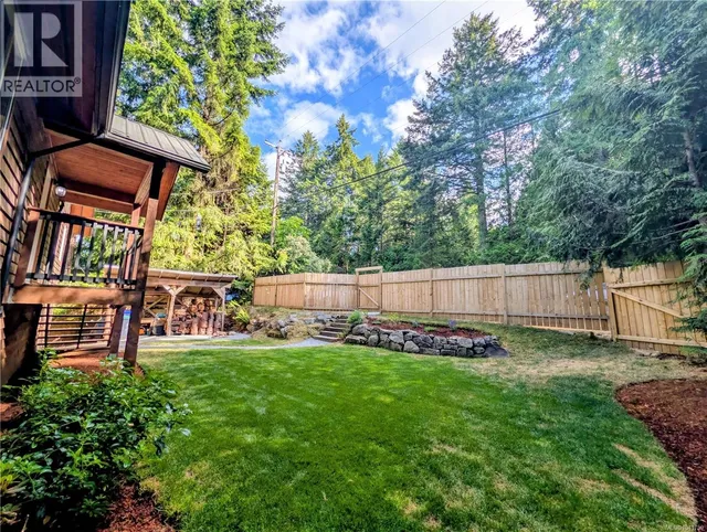 1018 BERTHA AVENUE, Gabriola Island 5