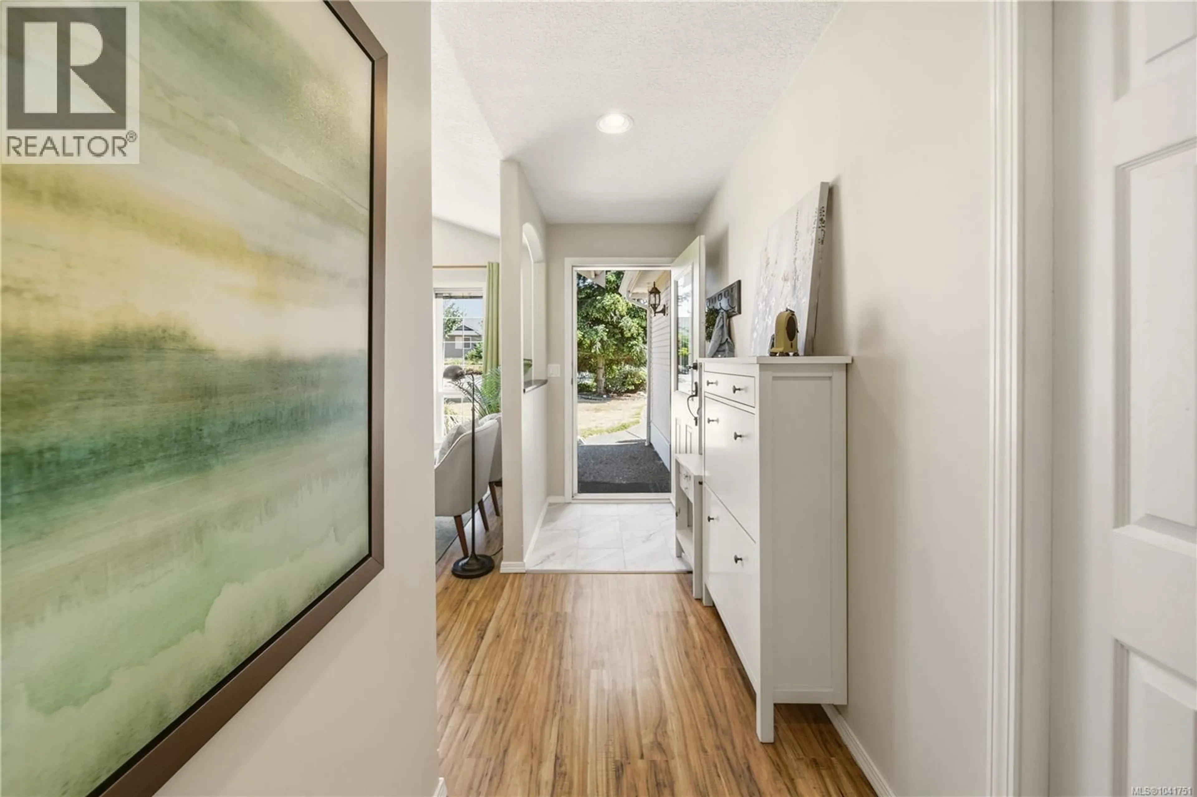 Indoor entryway for 1088 TARA CRESCENT, French Creek British Columbia V9P2W5