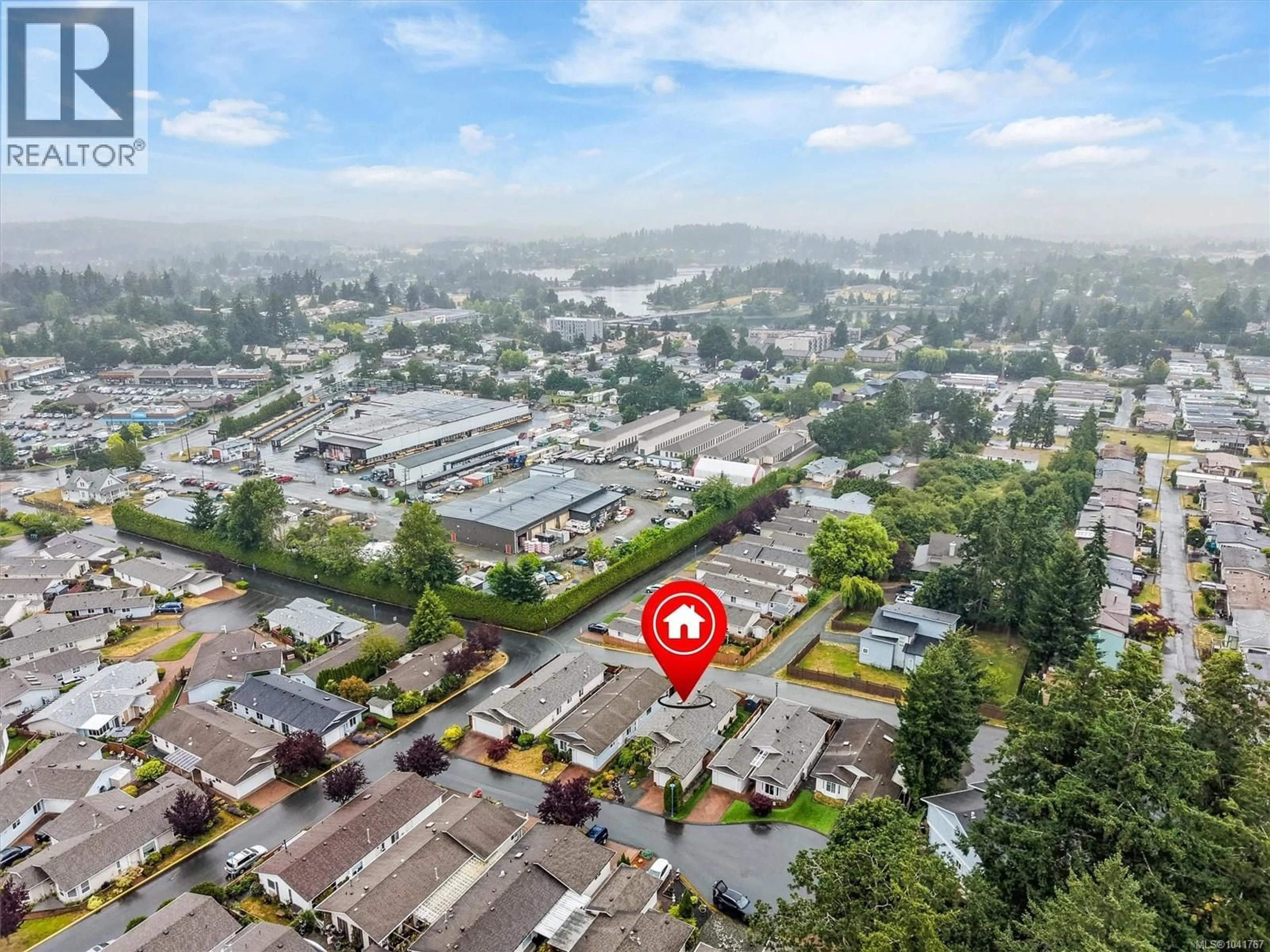 A pic from outside/outdoor area/front of a property/back of a property/a pic from drone, mountain view for 84 WOLF LANE, View Royal British Columbia V9A7M2