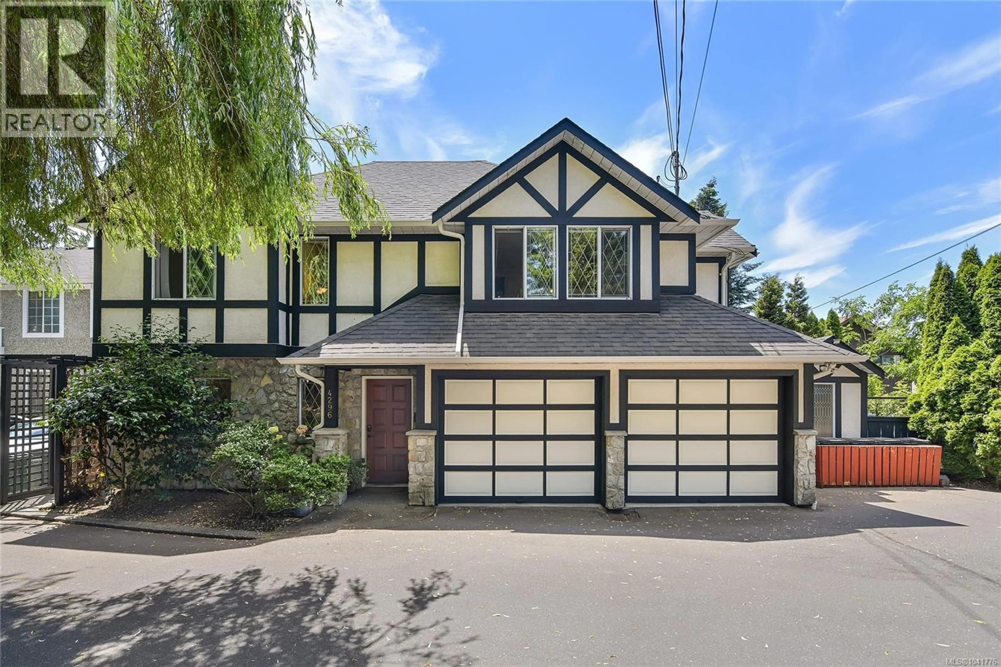 Unknown for 4296 QUADRA STREET, Saanich British Columbia V8X1L6