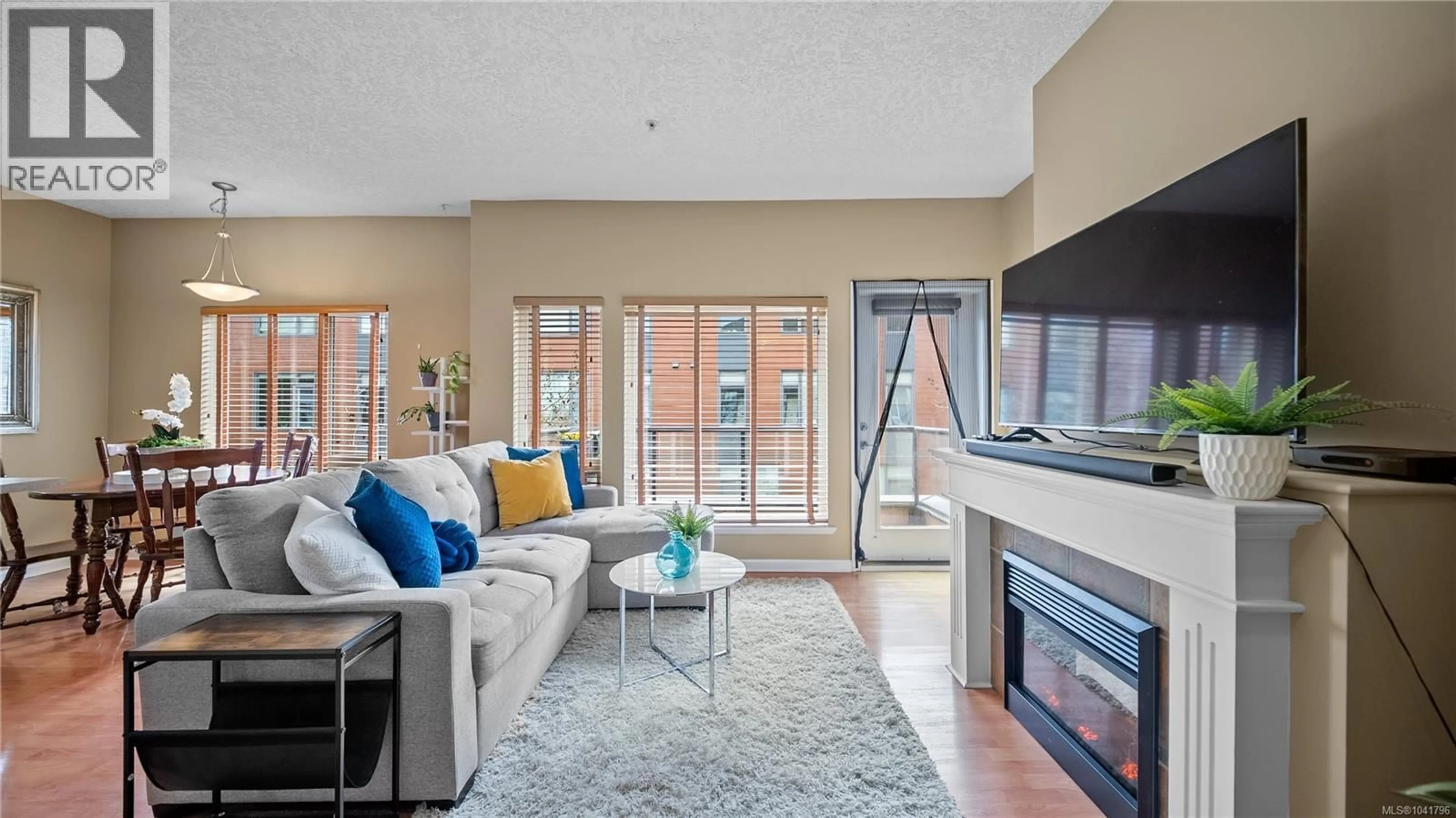 Living room with furniture, unknown for 307 - 2747 JACKLIN ROAD, Langford British Columbia V9B3X7
