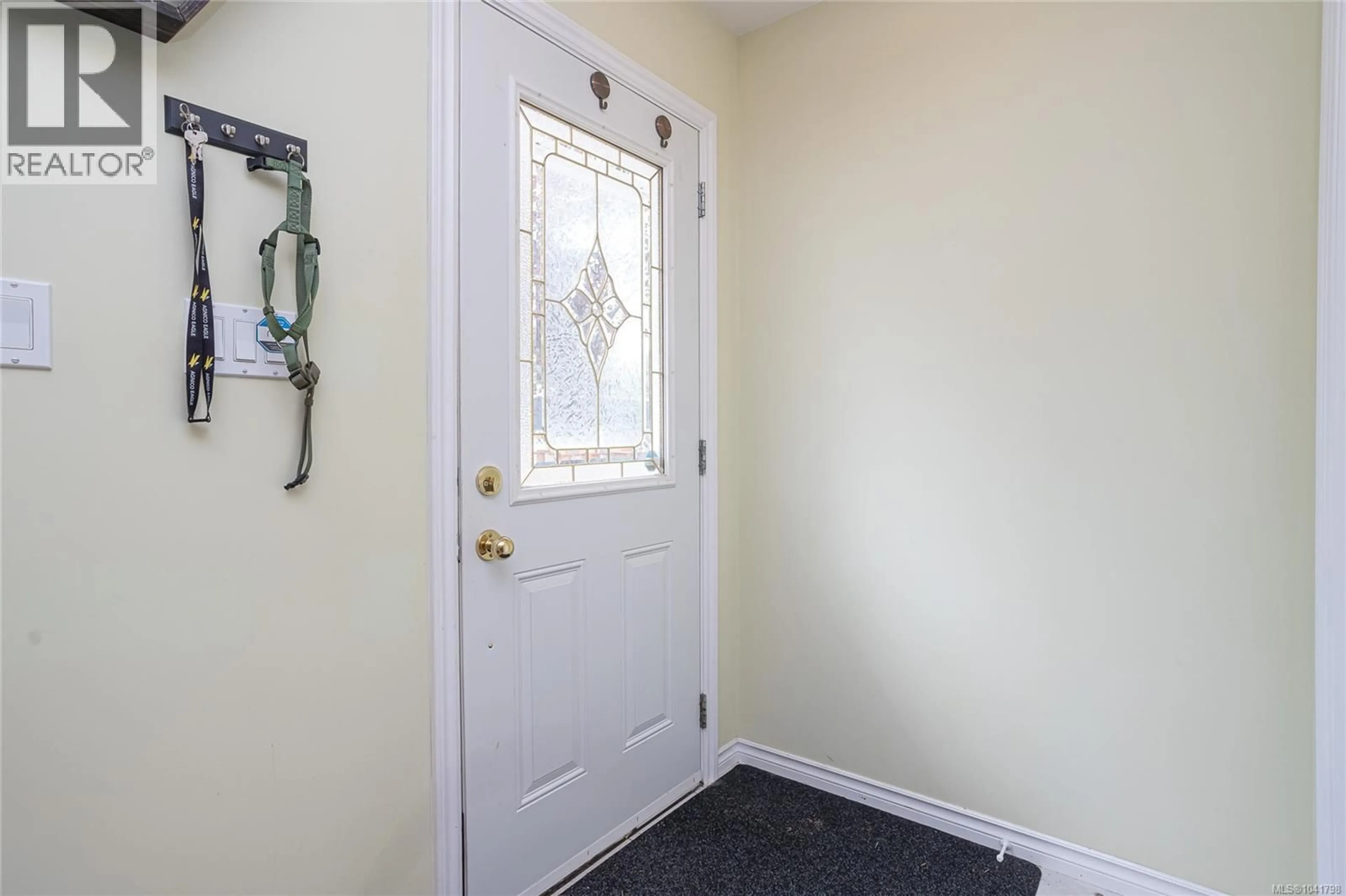Indoor entryway for 2168 YELLOW POINT ROAD, Nanaimo British Columbia V9X1W6