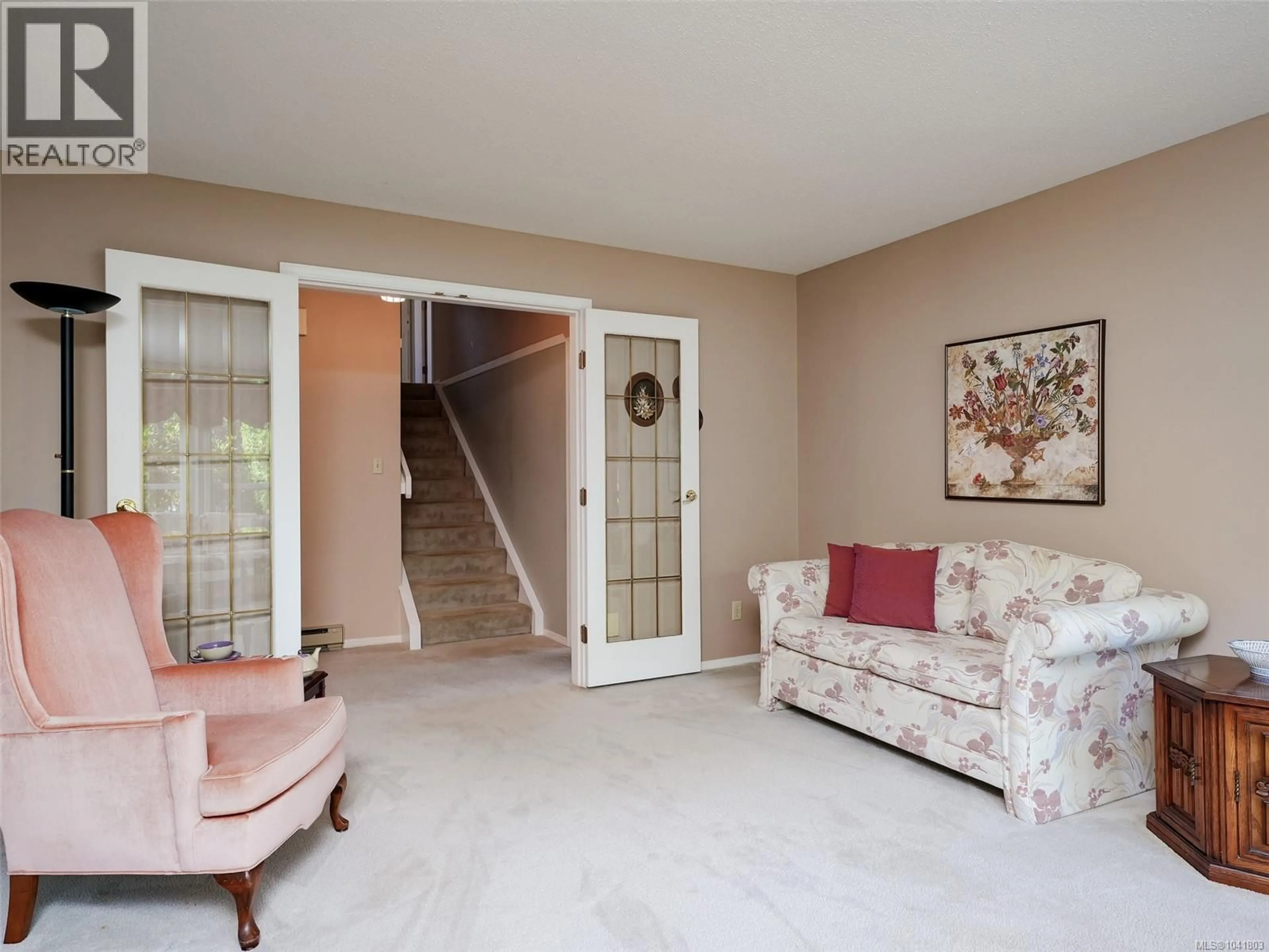 Unknown for 4813 SUNNYGROVE PLACE, Saanich British Columbia V8Y2V8