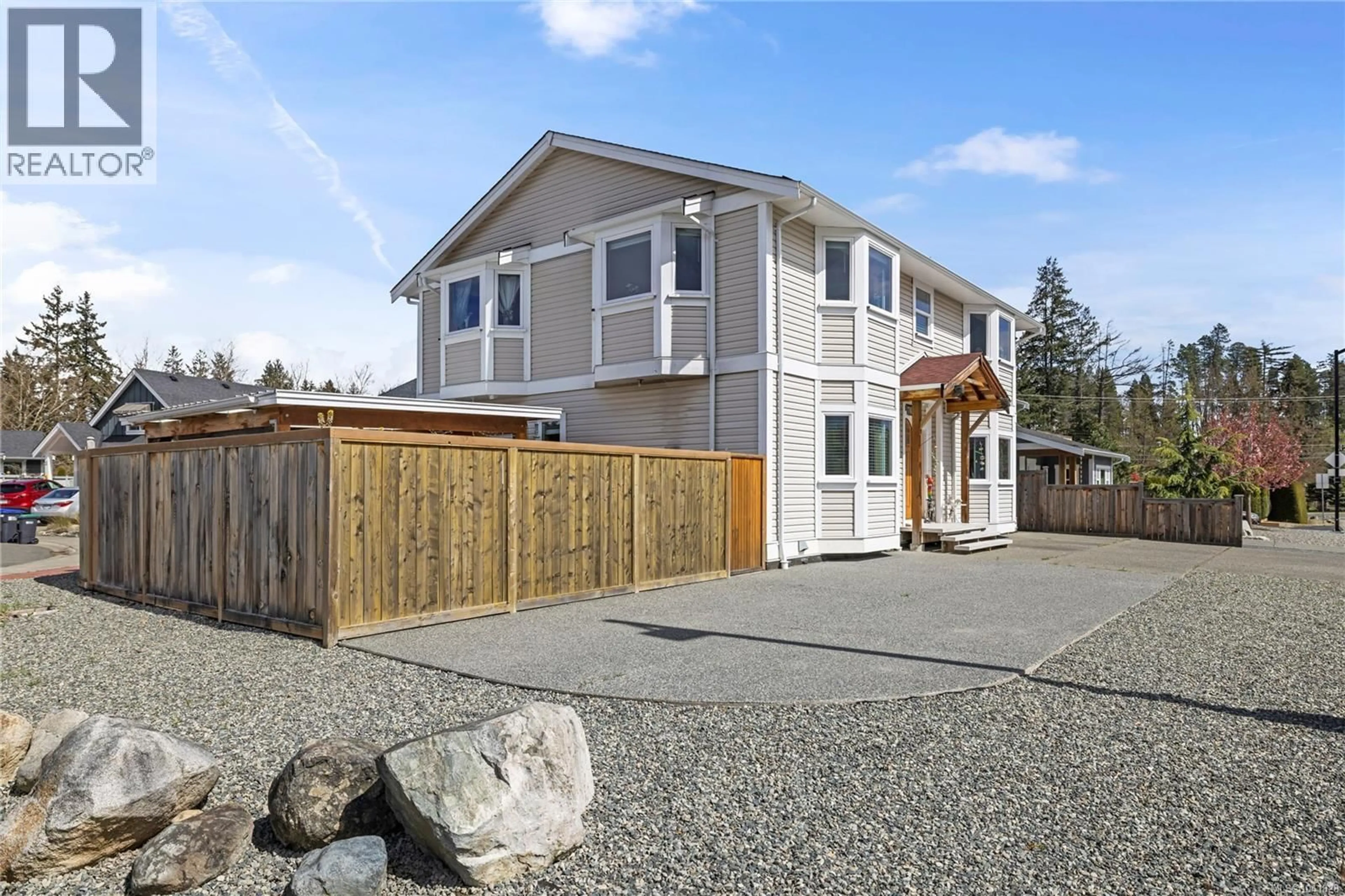Home with vinyl exterior material, street for 787 STANHOPE ROAD, Parksville British Columbia V9P0C7