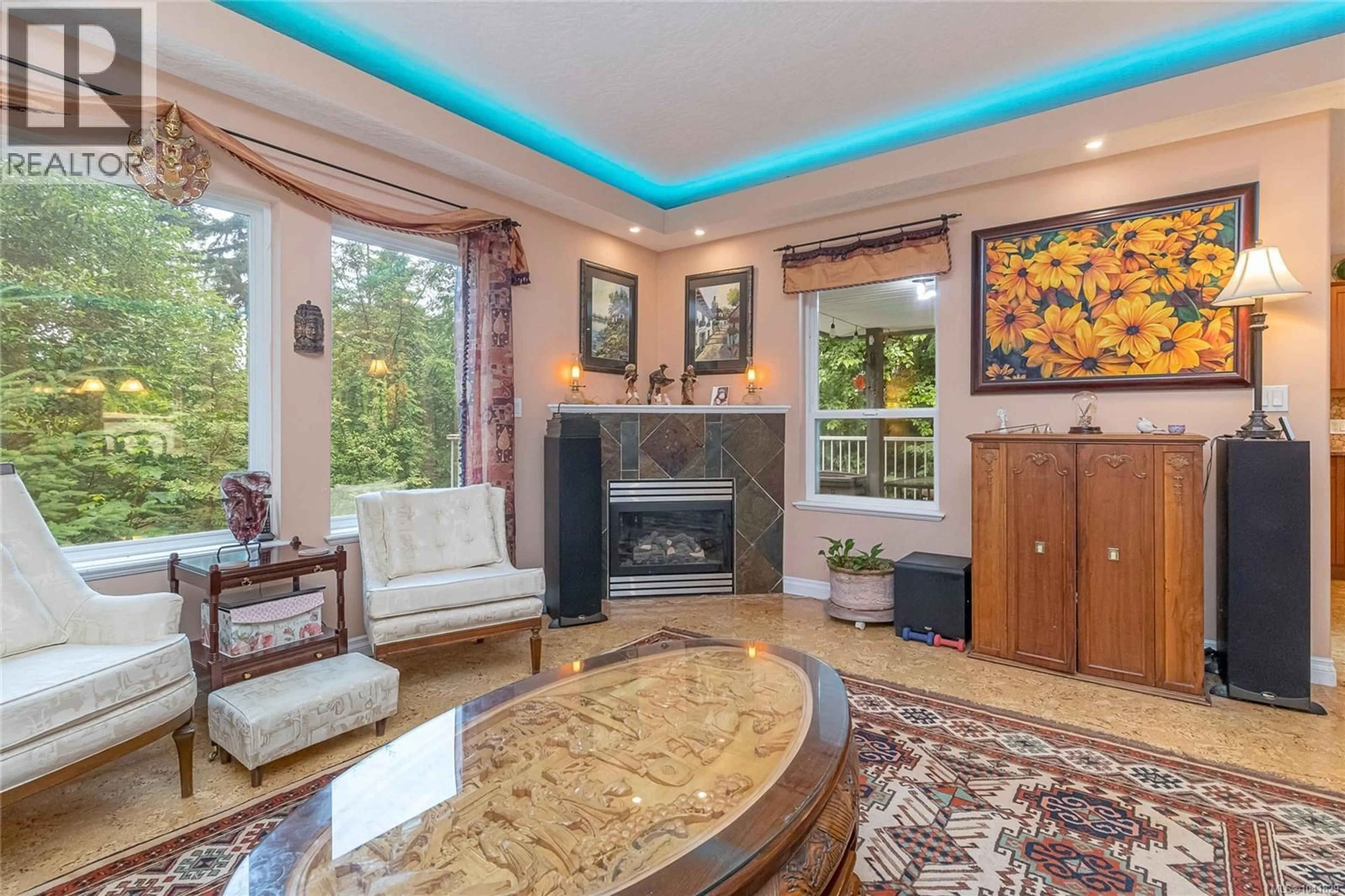 Living room with furniture, unknown for 1670 SPIRIT WAY, Qualicum Beach British Columbia V9K2S3
