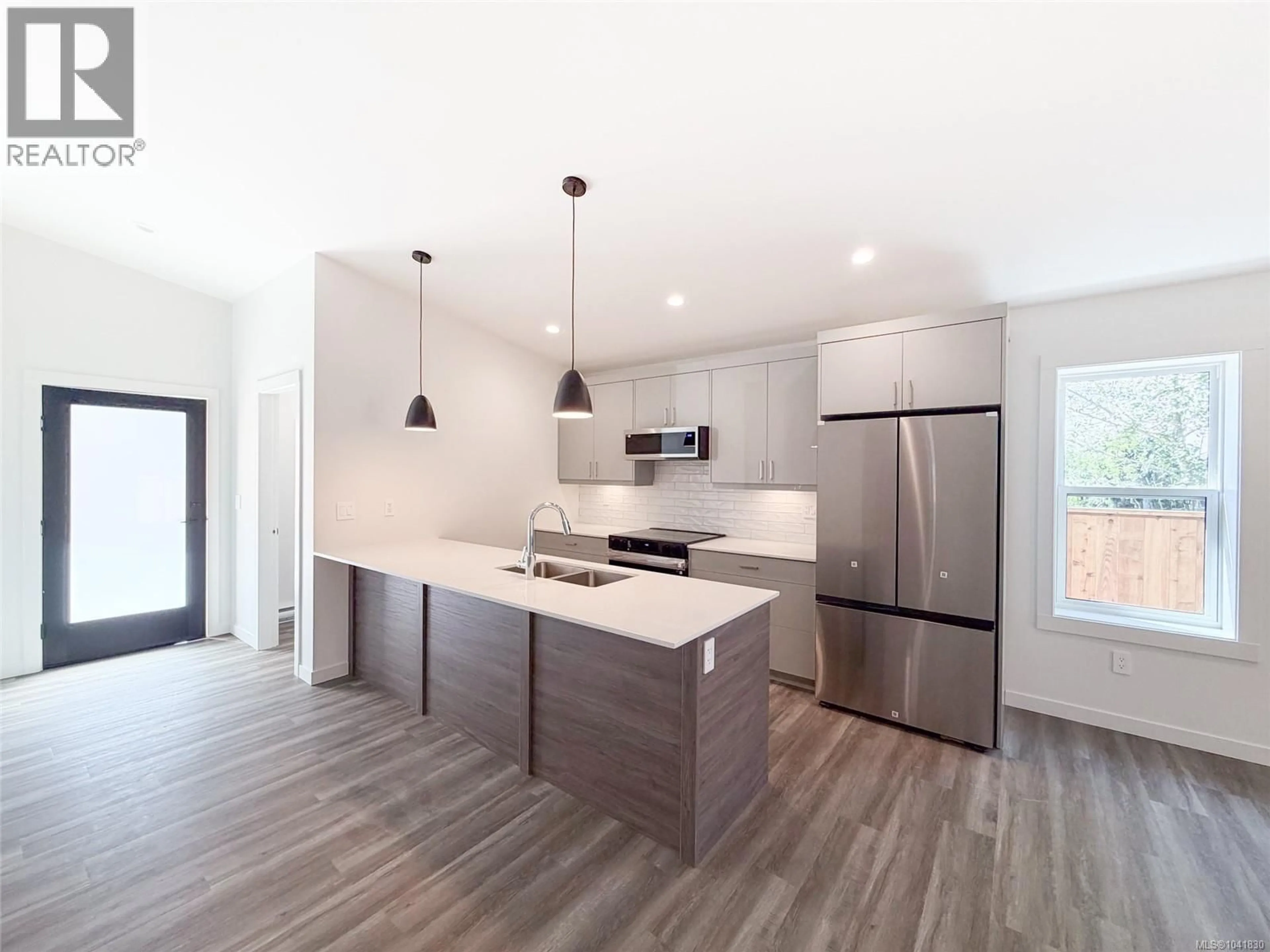 Open concept kitchen, unknown for 15 - 3025 ROYSTON ROAD, Cumberland British Columbia V9N1S0